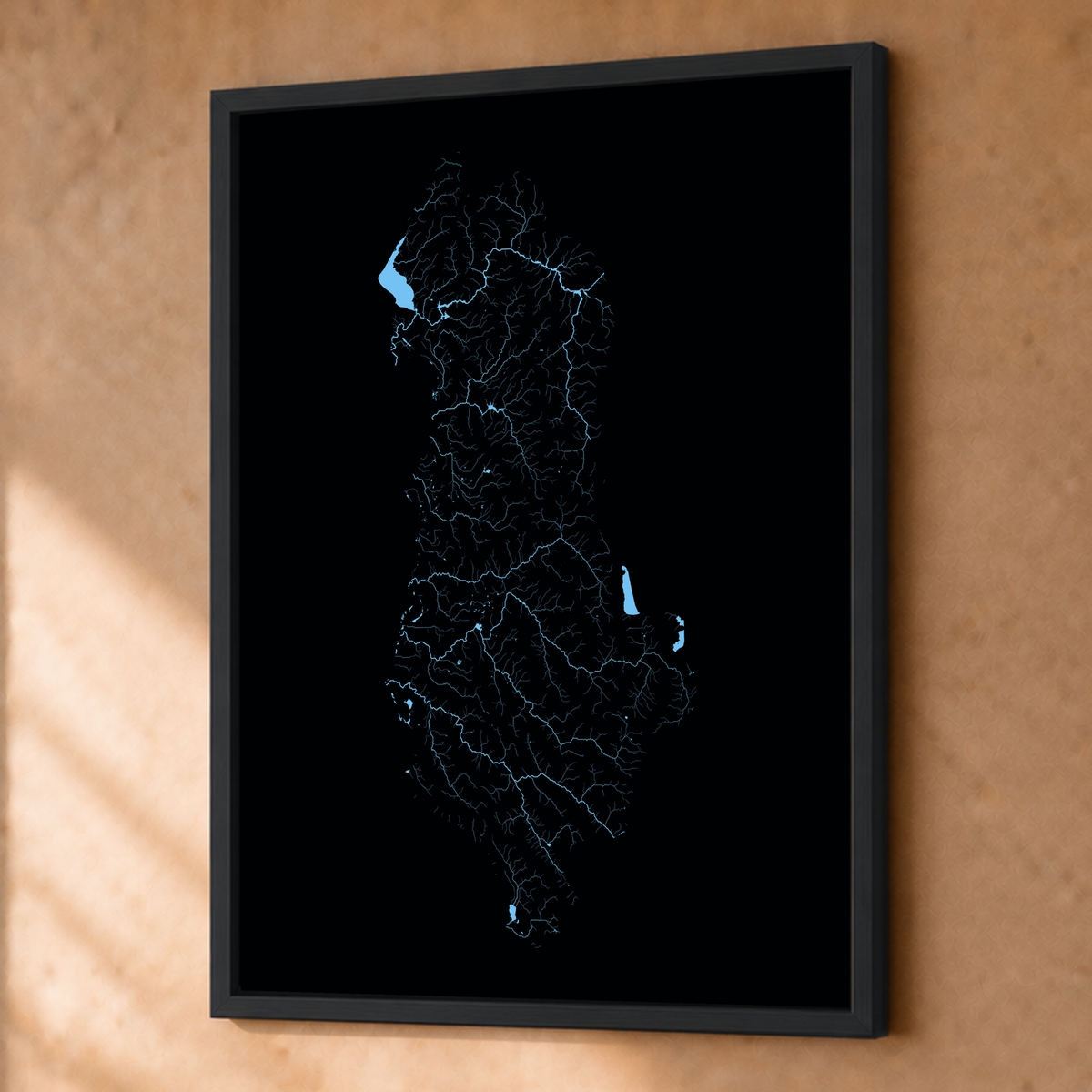 Beautiful Rivers — Albânia — Neon hidrográfico, Fine art emoldurado · 45 × 60 cm, Preto · Sem margem