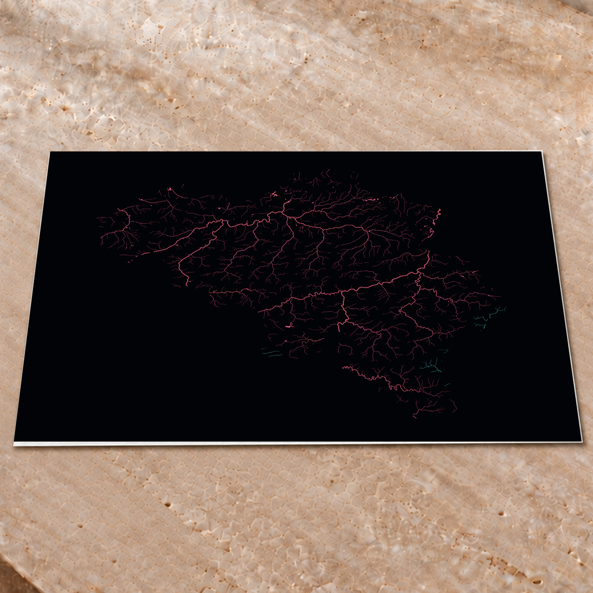 Beautiful Rivers — Bélgica — Neon por território, Impressão fine art · 60 × 80 cm, Sem margem