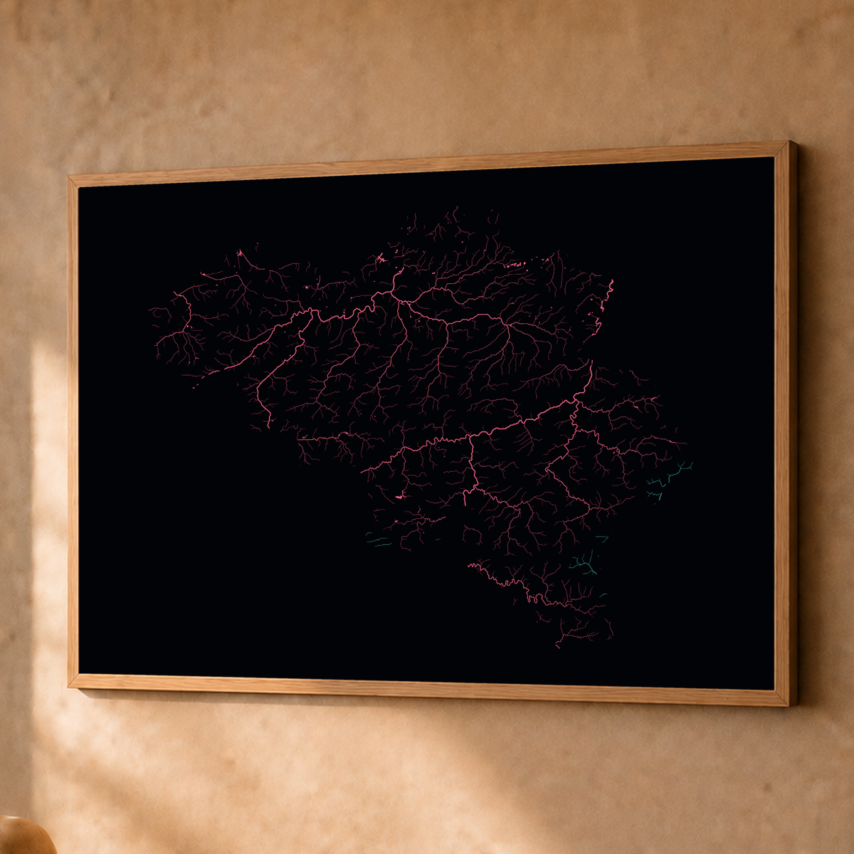 Beautiful Rivers — Bélgica — Neon por território, Fine art emoldurado · 60 × 80 cm, Natural · Sem margem