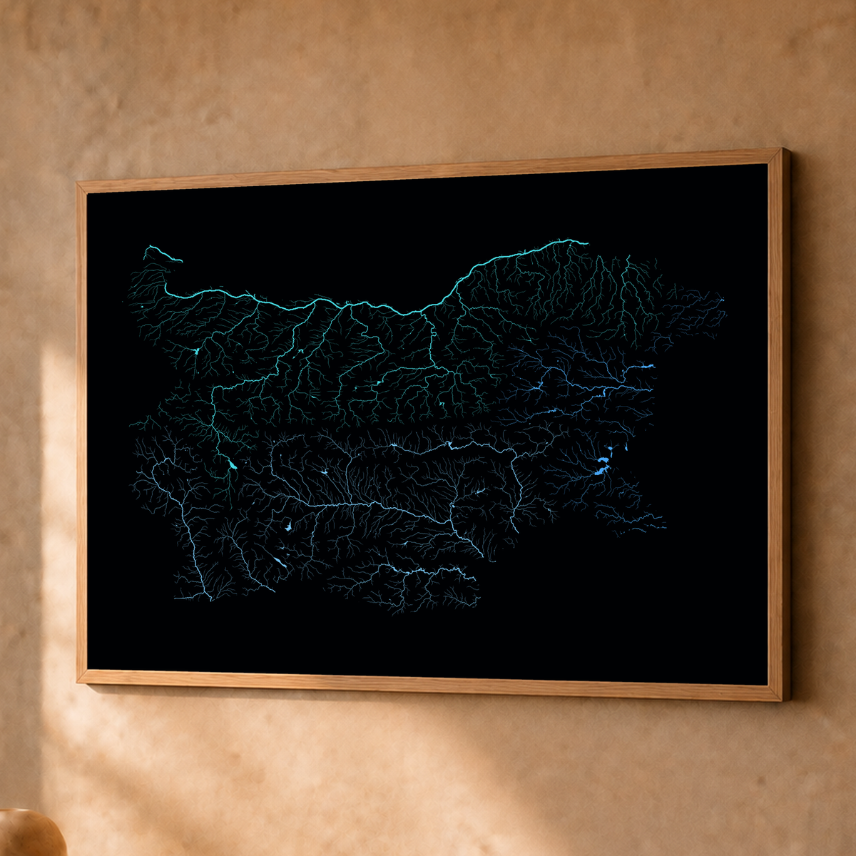 Beautiful Rivers — Bulgária — Neon hidrográfico, Fine art emoldurado · 45 × 60 cm, Natural · Sem margem