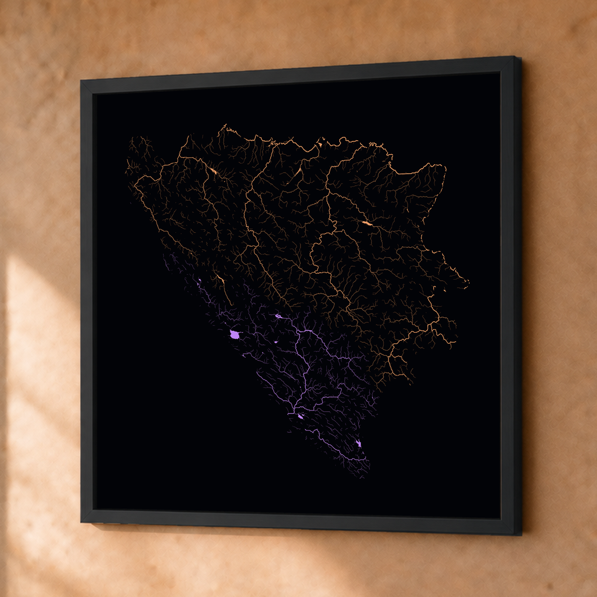 Beautiful Rivers — Bósnia e Herzegovina — Neon por território, Fine art emoldurado · 76 × 76 cm, Preto · Sem margem