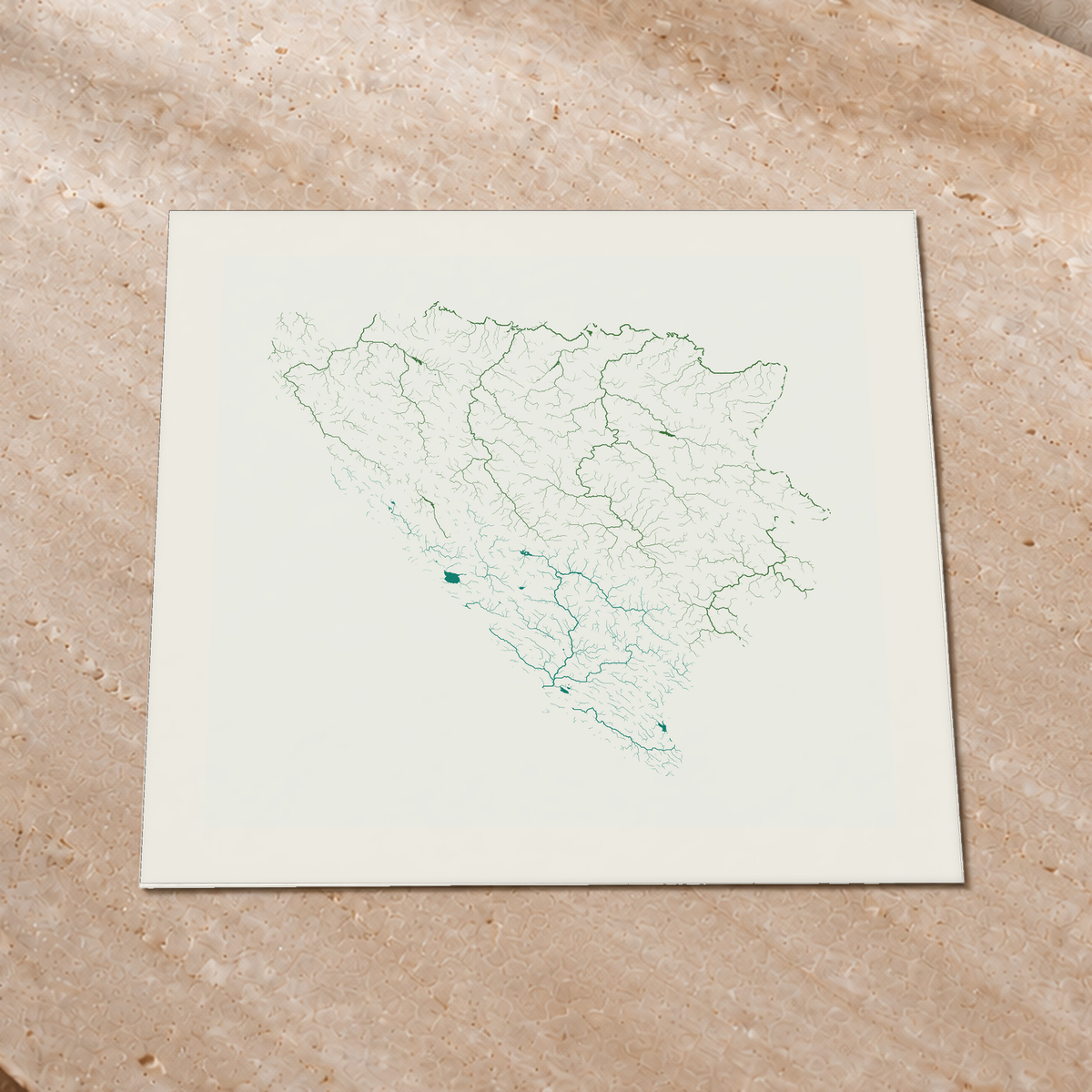 Beautiful Rivers — Bósnia e Herzegovina — Verde jade e porcelana, Impressão fine art · 76 × 76 cm, Margem branca