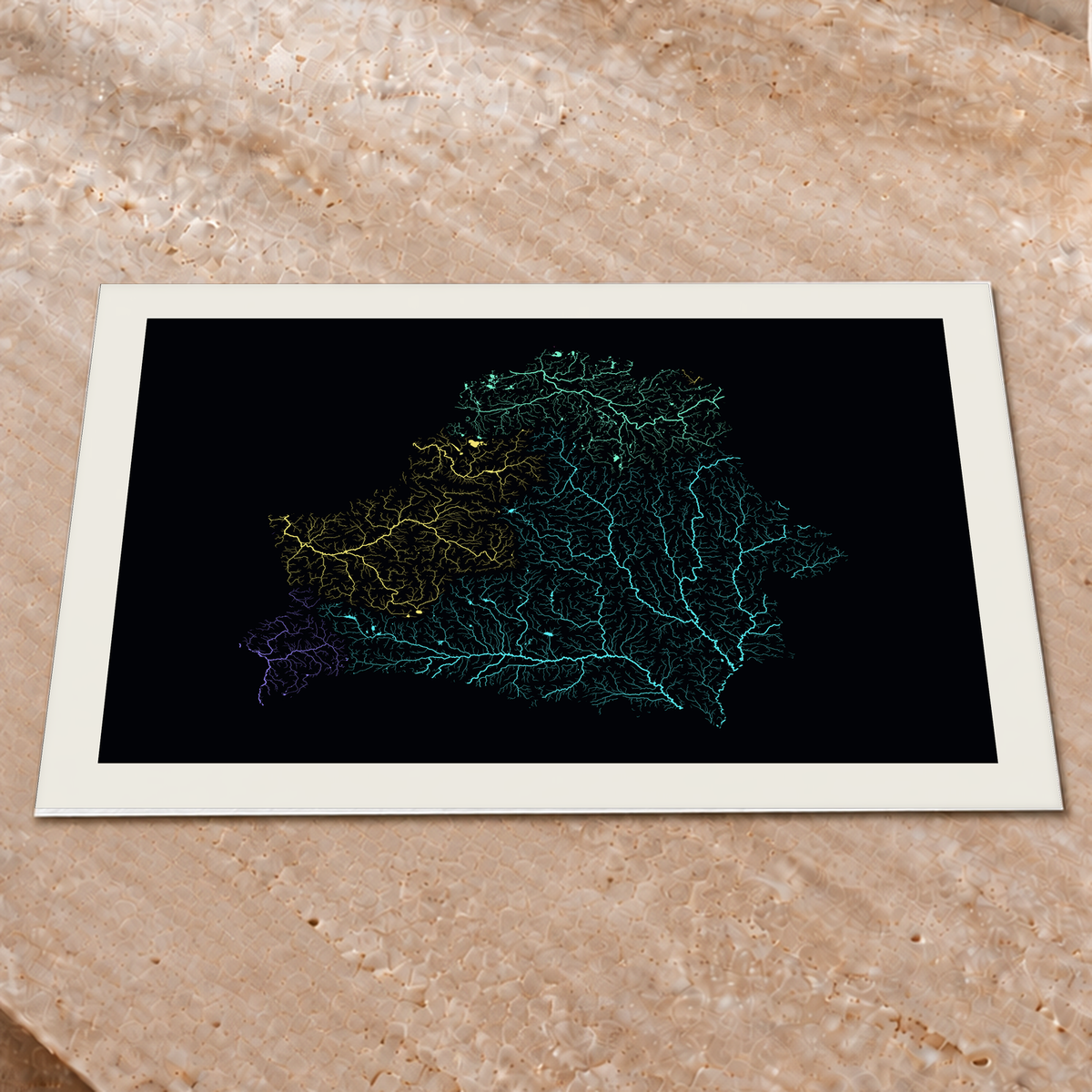 Beautiful Rivers — Bielorrússia — Neon por território, Impressão fine art · 45 × 60 cm, Margem branca