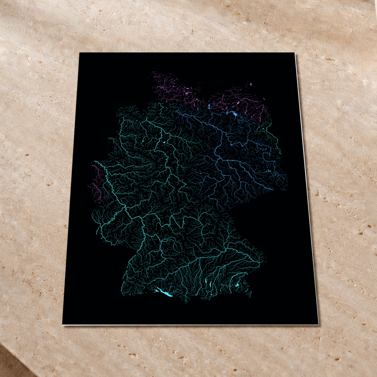 Beautiful Rivers — Alemanha — Neon hidrográfico, Impressão fine art · 60 × 80 cm, Sem margem