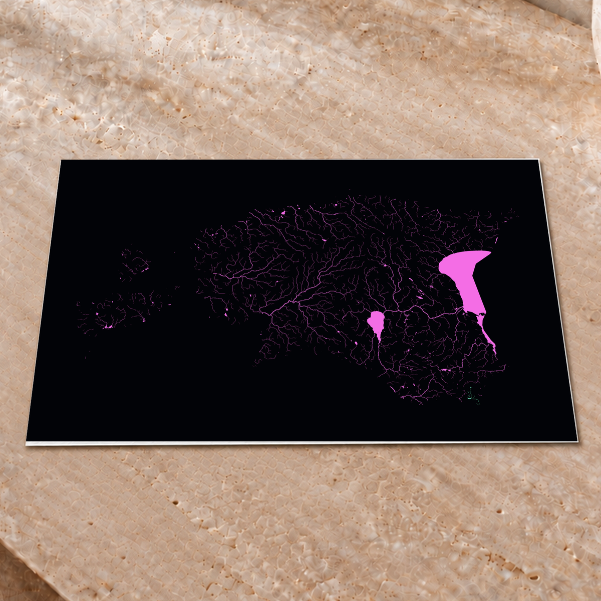 Beautiful Rivers — Estónia — Neon por território, Impressão fine art · 30 × 40 cm, Sem margem