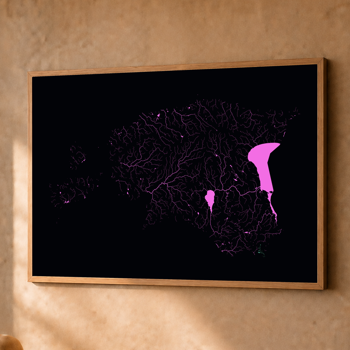 Beautiful Rivers — Estónia — Neon por território, Fine art emoldurado · 60 × 80 cm, Natural · Sem margem