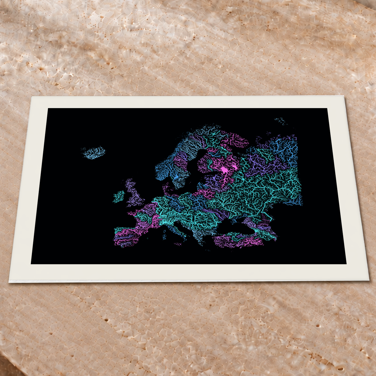 Beautiful Rivers — Europa — Neon hidrográfico, Impressão fine art · 60 × 80 cm, Margem branca