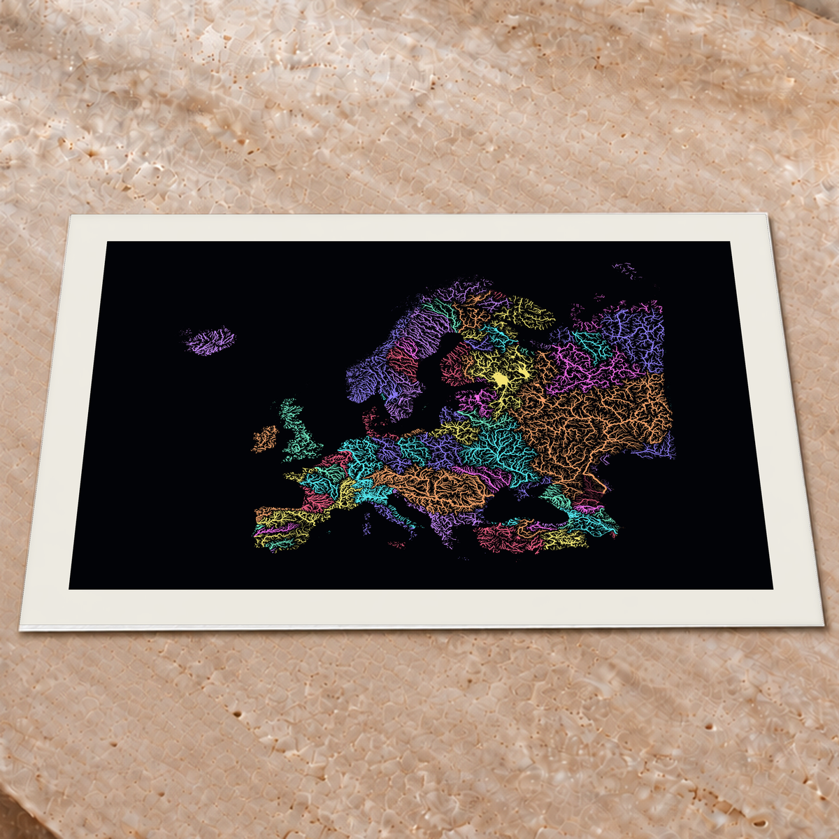Beautiful Rivers — Europa — Neon por território, Impressão fine art · 60 × 80 cm, Margem branca