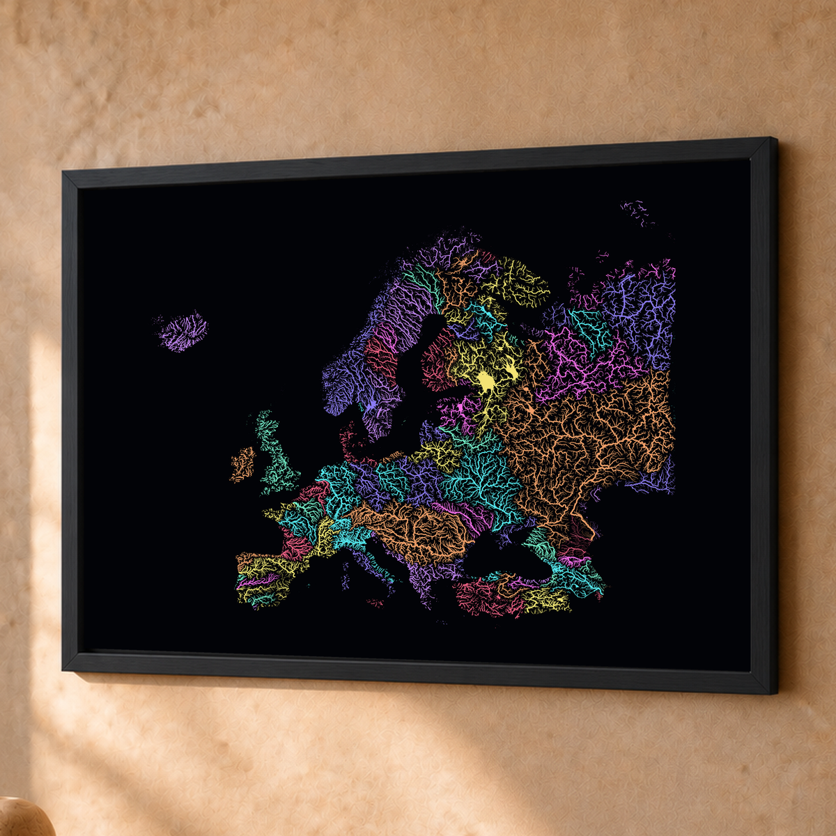 Beautiful Rivers — Europa — Neon por território, Fine art emoldurado · 45 × 60 cm, Preto · Sem margem