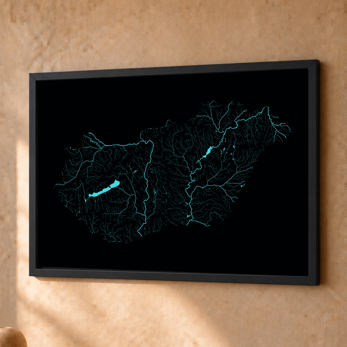 Beautiful Rivers — Hungria — Neon hidrográfico, Fine art emoldurado · 30 × 40 cm, Preto · Sem margem