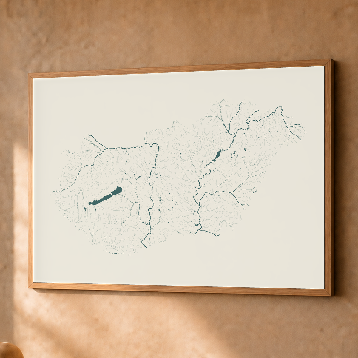 Beautiful Rivers — Hungria — Natural e luminosa, Fine art emoldurado · 60 × 80 cm, Natural · Sem margem