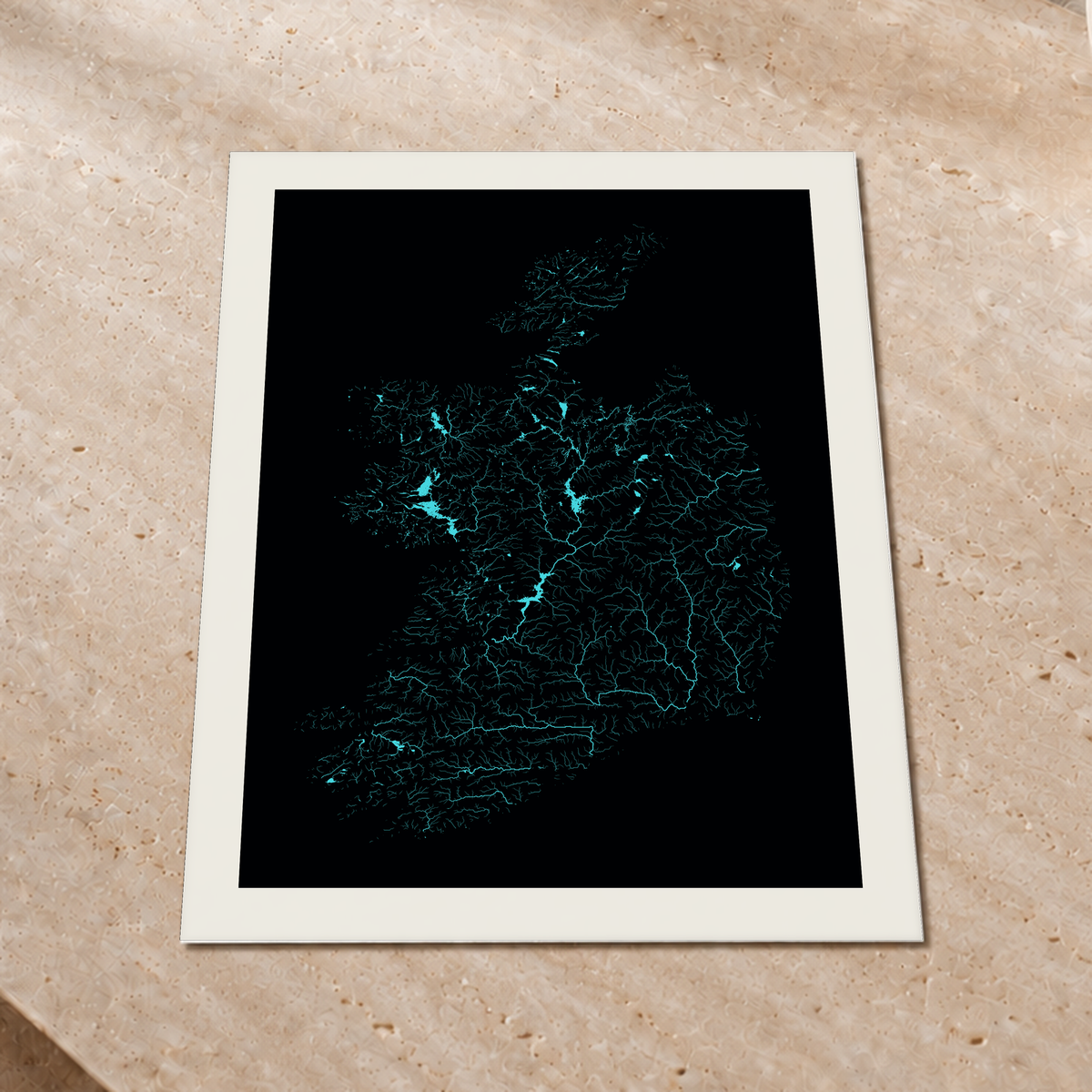 Beautiful Rivers — República da Irlanda — Neon hidrográfico, Impressão fine art · 60 × 80 cm, Margem branca