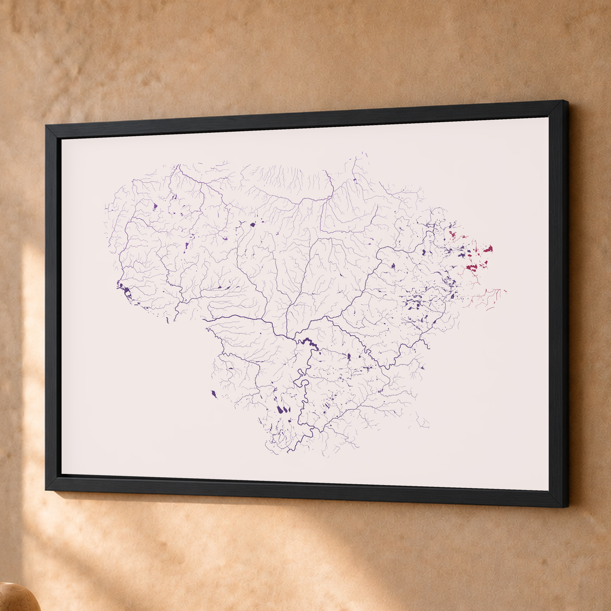 Beautiful Rivers — Lituânia — Ameixa e rosé, Fine art emoldurado · 45 × 60 cm, Preto · Sem margem