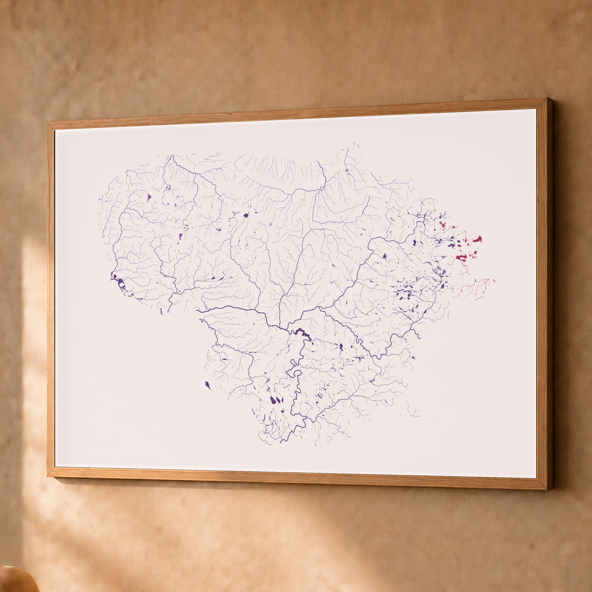 Beautiful Rivers — Lituânia — Ameixa e rosé, Fine art emoldurado · 60 × 80 cm, Natural · Sem margem