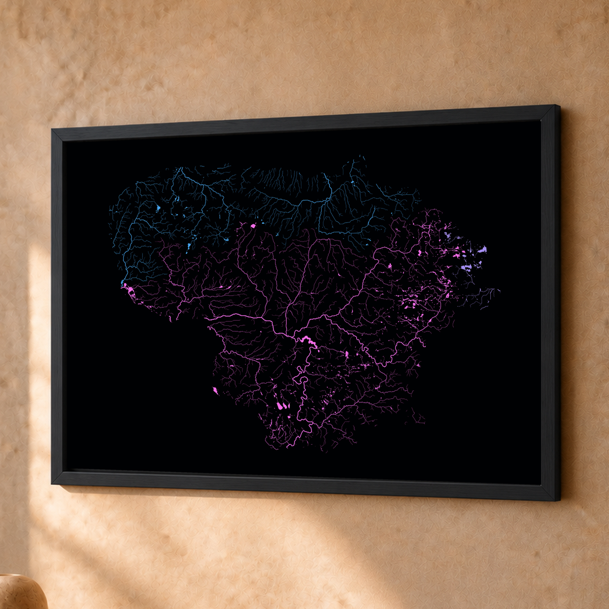 Beautiful Rivers — Lituânia — Neon hidrográfico, Fine art emoldurado · 30 × 40 cm, Preto · Sem margem