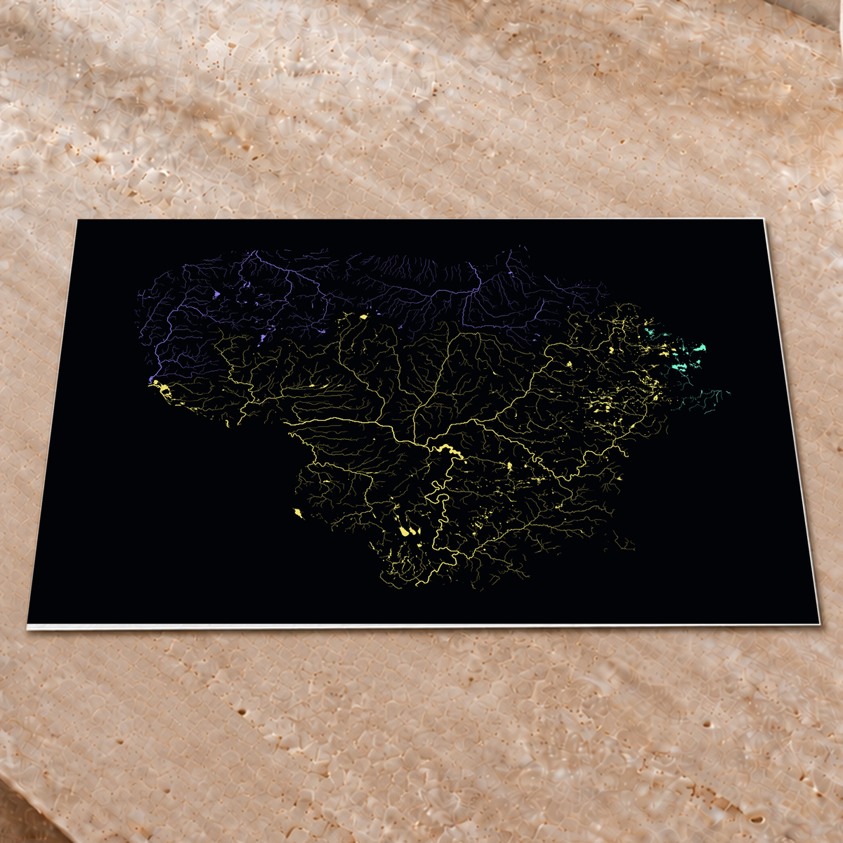 Beautiful Rivers — Lituânia — Neon por território, Impressão fine art · 45 × 60 cm, Sem margem