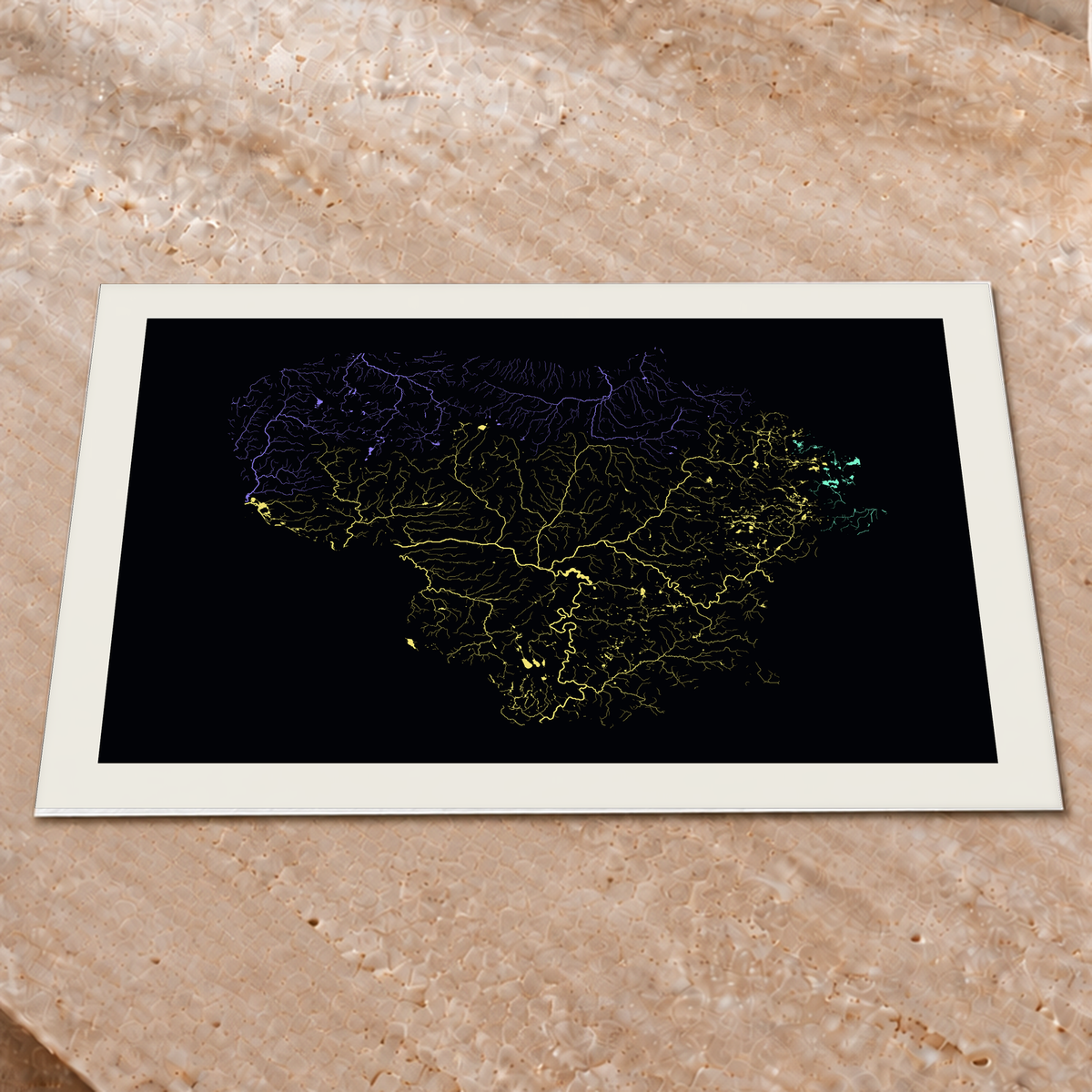 Beautiful Rivers — Lituânia — Neon por território, Impressão fine art · 45 × 60 cm, Margem branca
