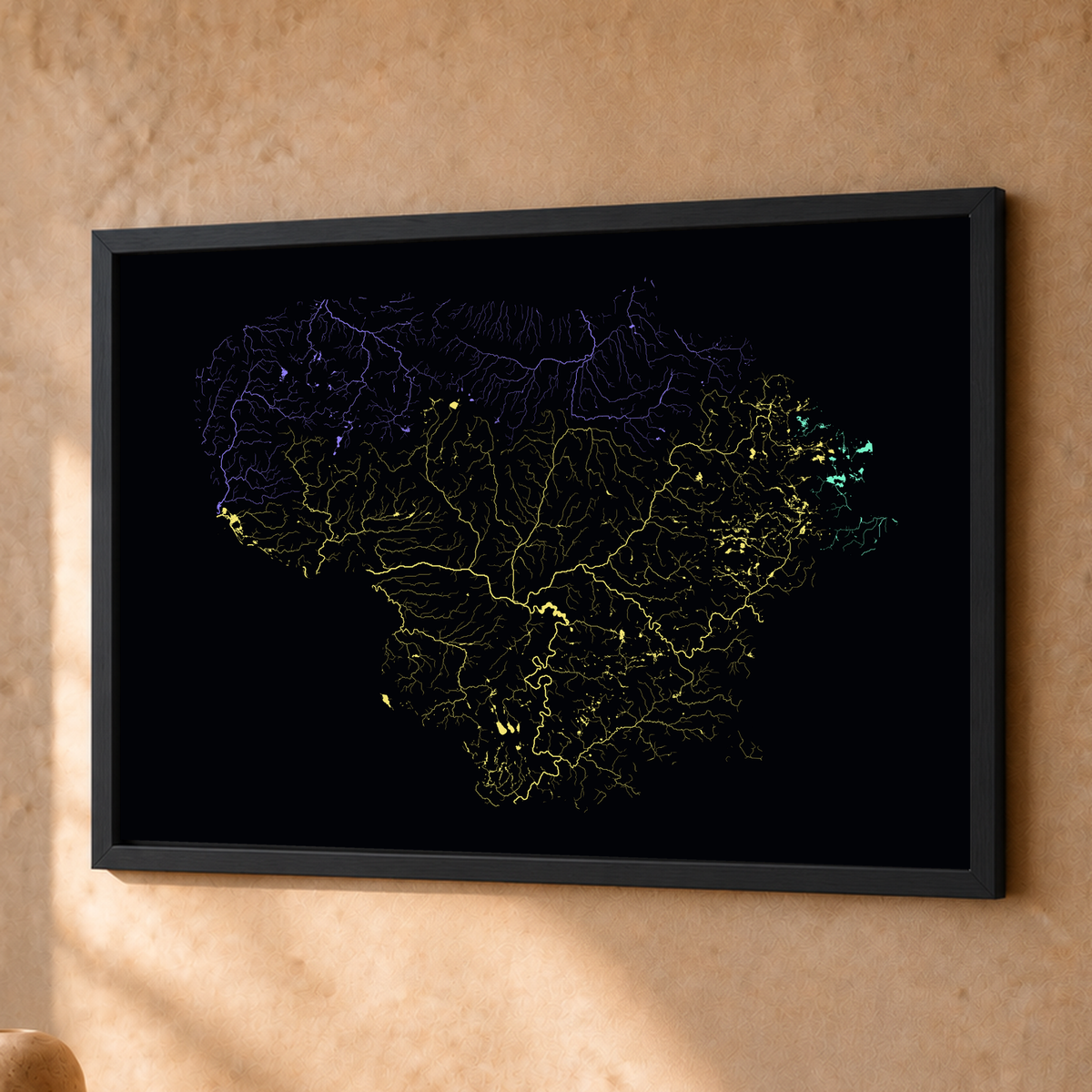 Beautiful Rivers — Lituânia — Neon por território, Fine art emoldurado · 30 × 40 cm, Preto · Sem margem