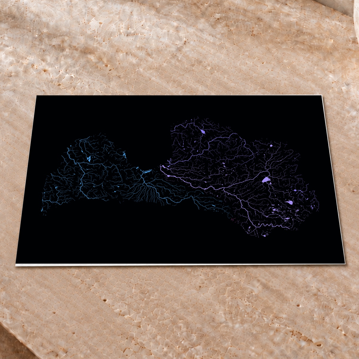 Beautiful Rivers — Letónia — Neon hidrográfico, Impressão fine art · 30 × 40 cm, Sem margem