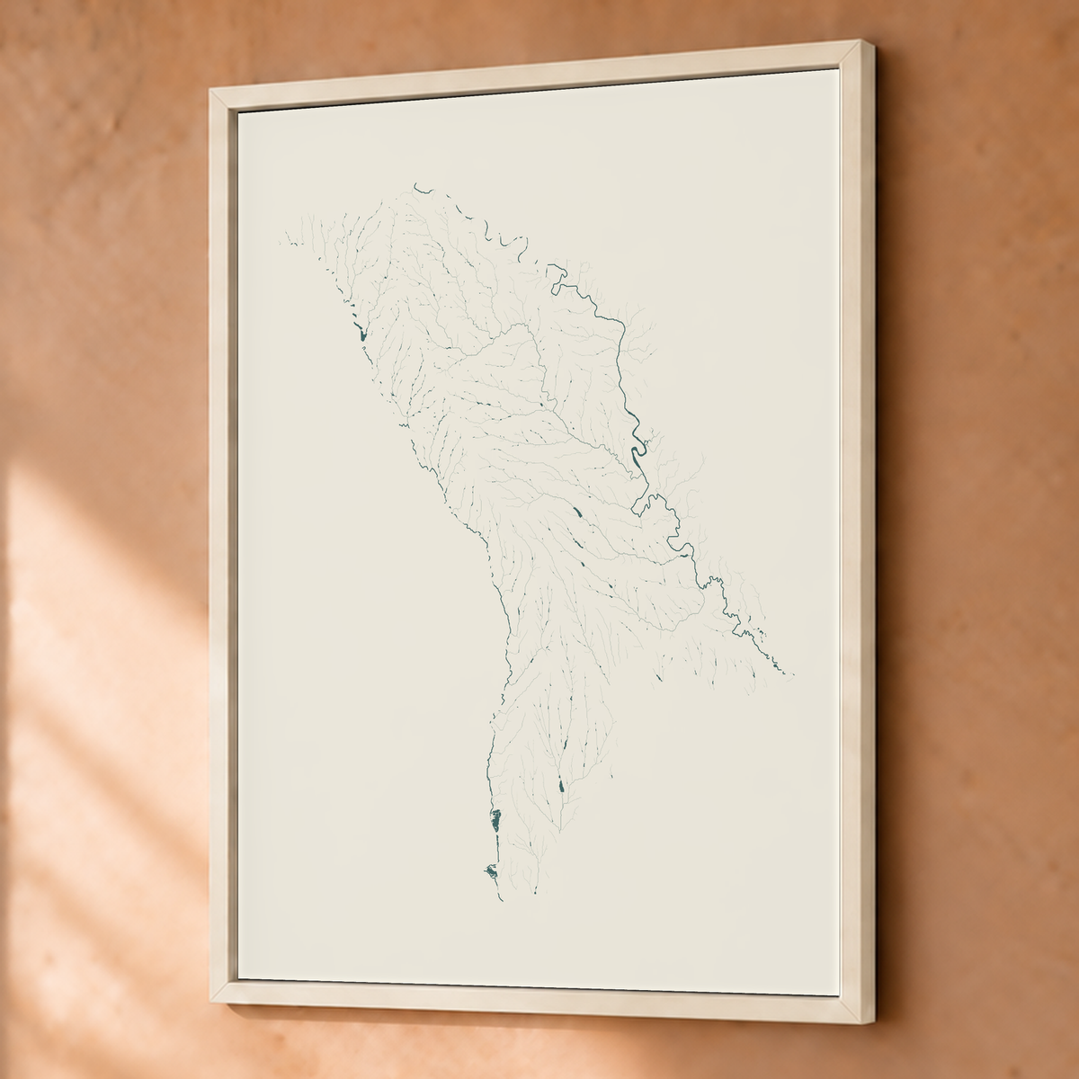 Beautiful Rivers — Moldávia — Natural e luminosa, Fine art emoldurado · 45 × 60 cm, Branco · Sem margem