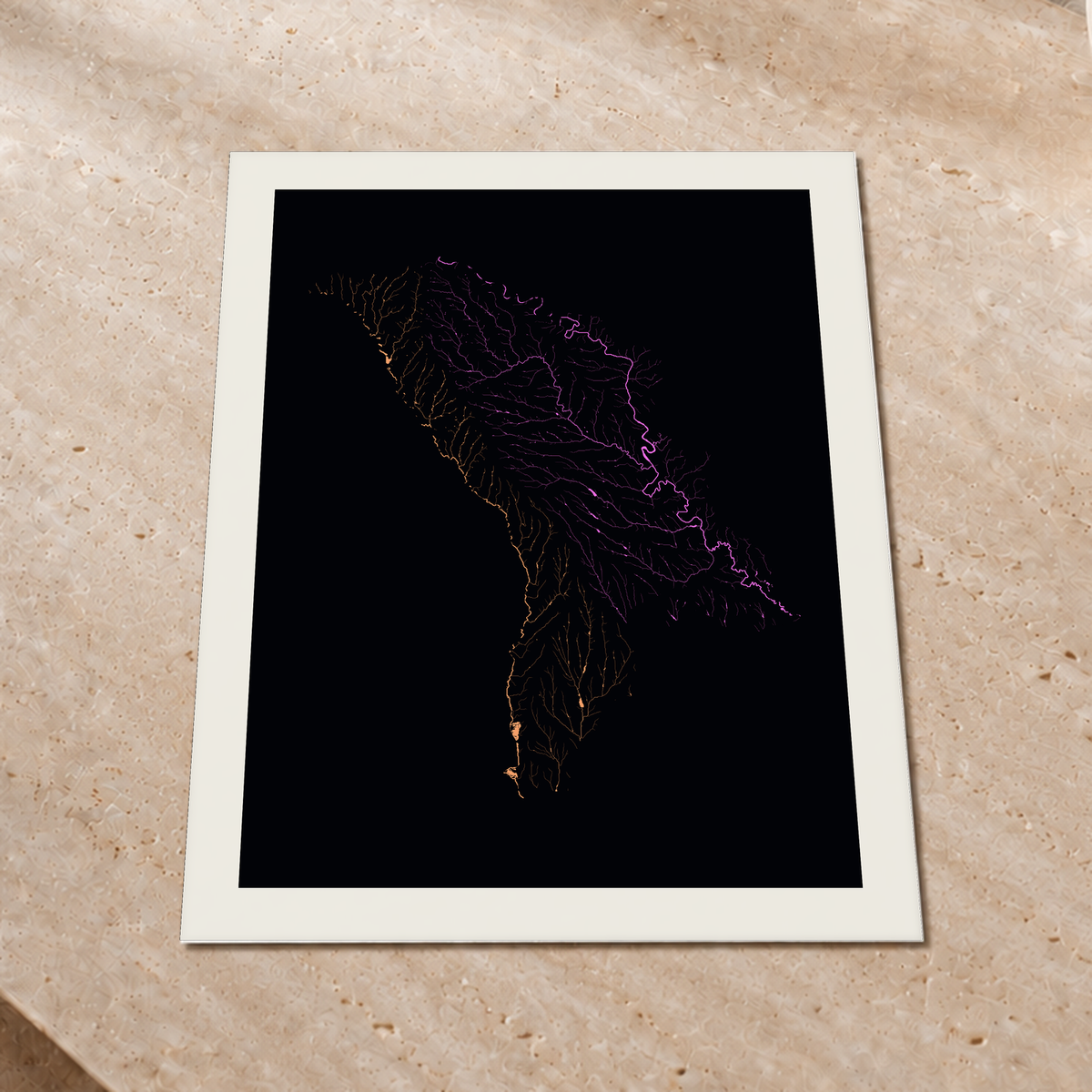 Beautiful Rivers — Moldávia — Neon por território, Impressão fine art · 60 × 80 cm, Margem branca
