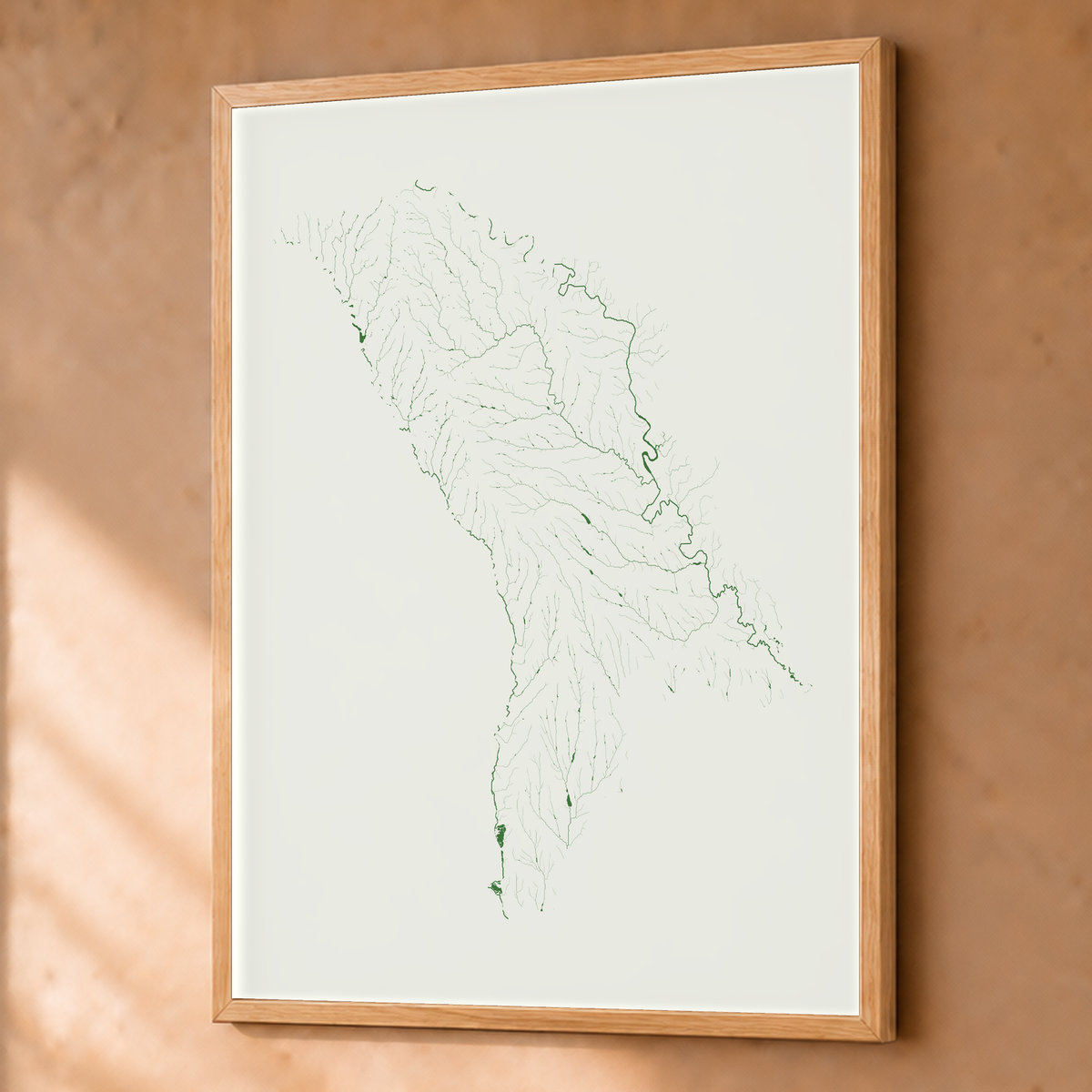 Beautiful Rivers — Moldávia — Verde jade e porcelana, Fine art emoldurado · 60 × 80 cm, Natural · Sem margem