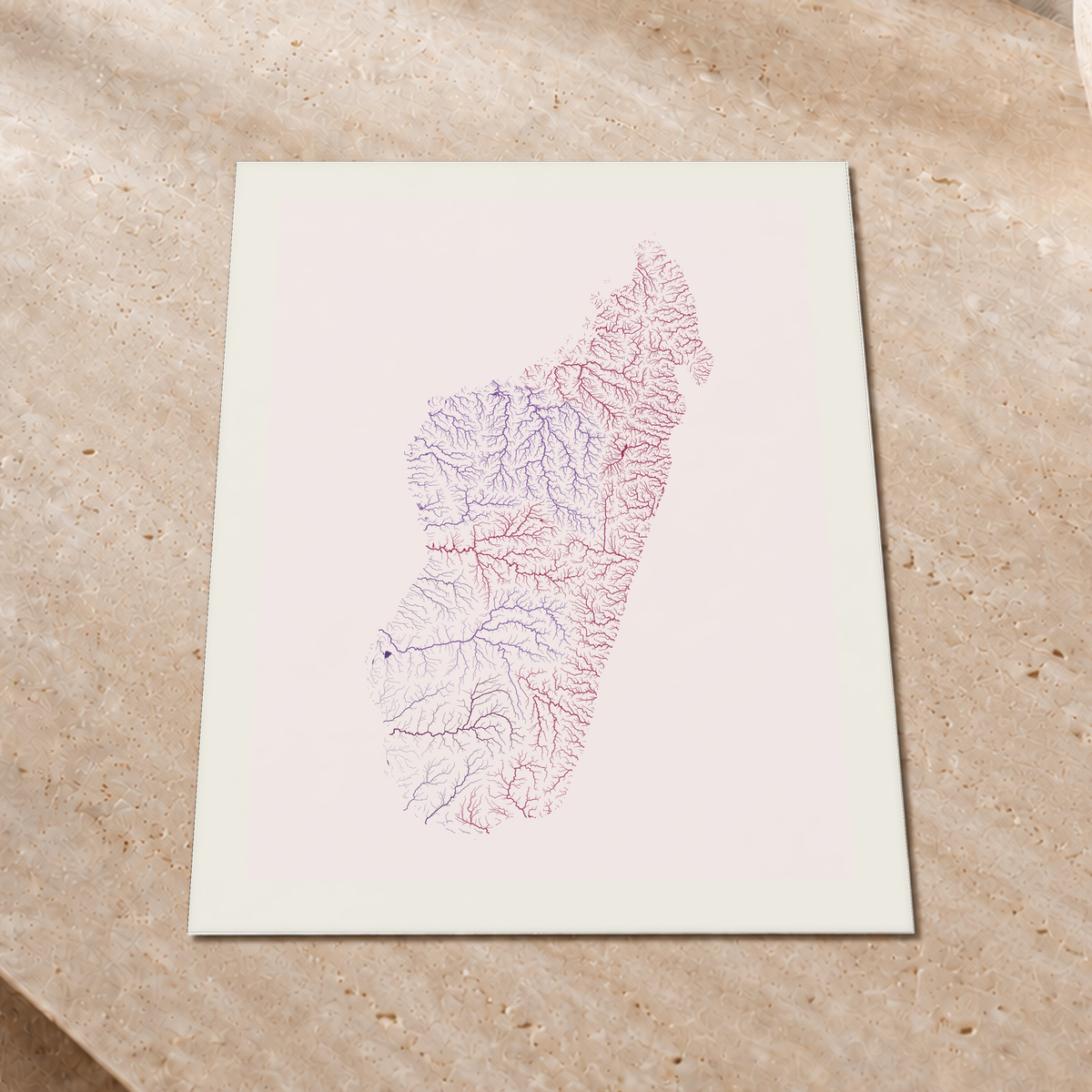 Beautiful Rivers — Madagáscar — Ameixa e rosé, Impressão fine art · 45 × 60 cm, Margem branca