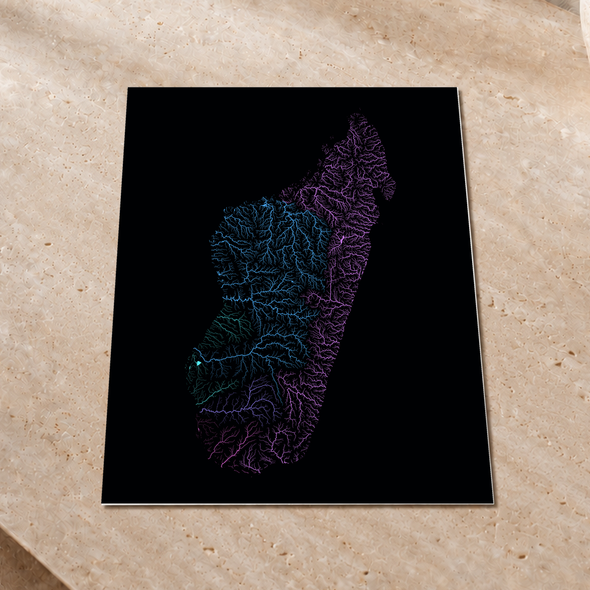 Beautiful Rivers — Madagáscar — Neon hidrográfico, Impressão fine art · 45 × 60 cm, Sem margem