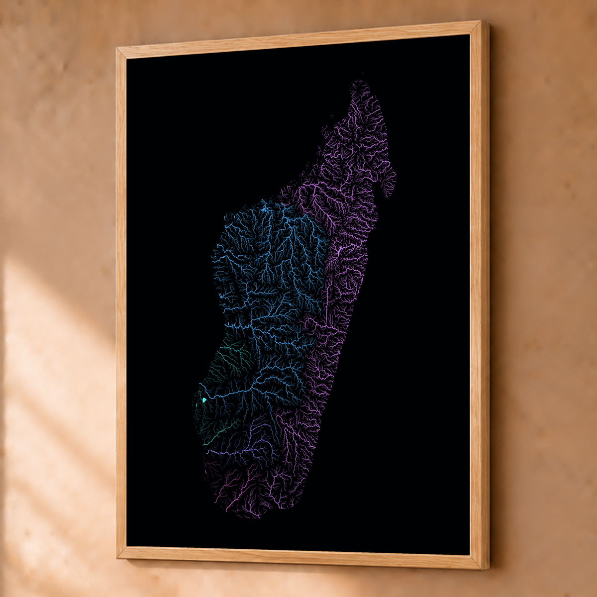 Beautiful Rivers — Madagáscar — Neon hidrográfico, Fine art emoldurado · 60 × 80 cm, Natural · Sem margem