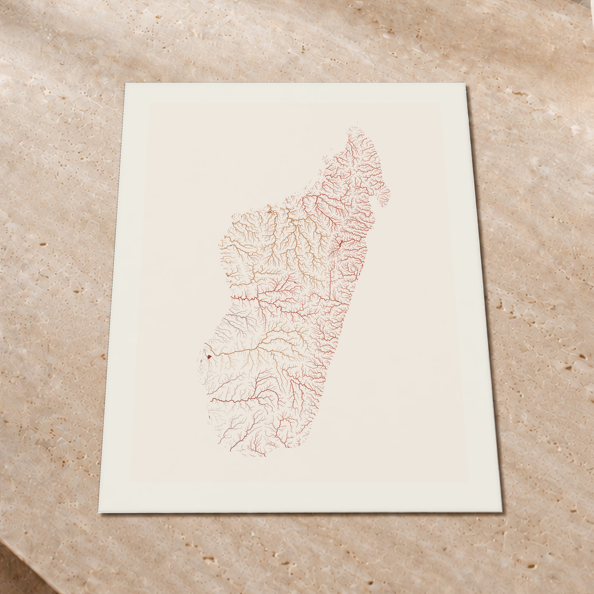 Beautiful Rivers — Madagáscar — Terracota e areia, Impressão fine art · 60 × 80 cm, Margem branca