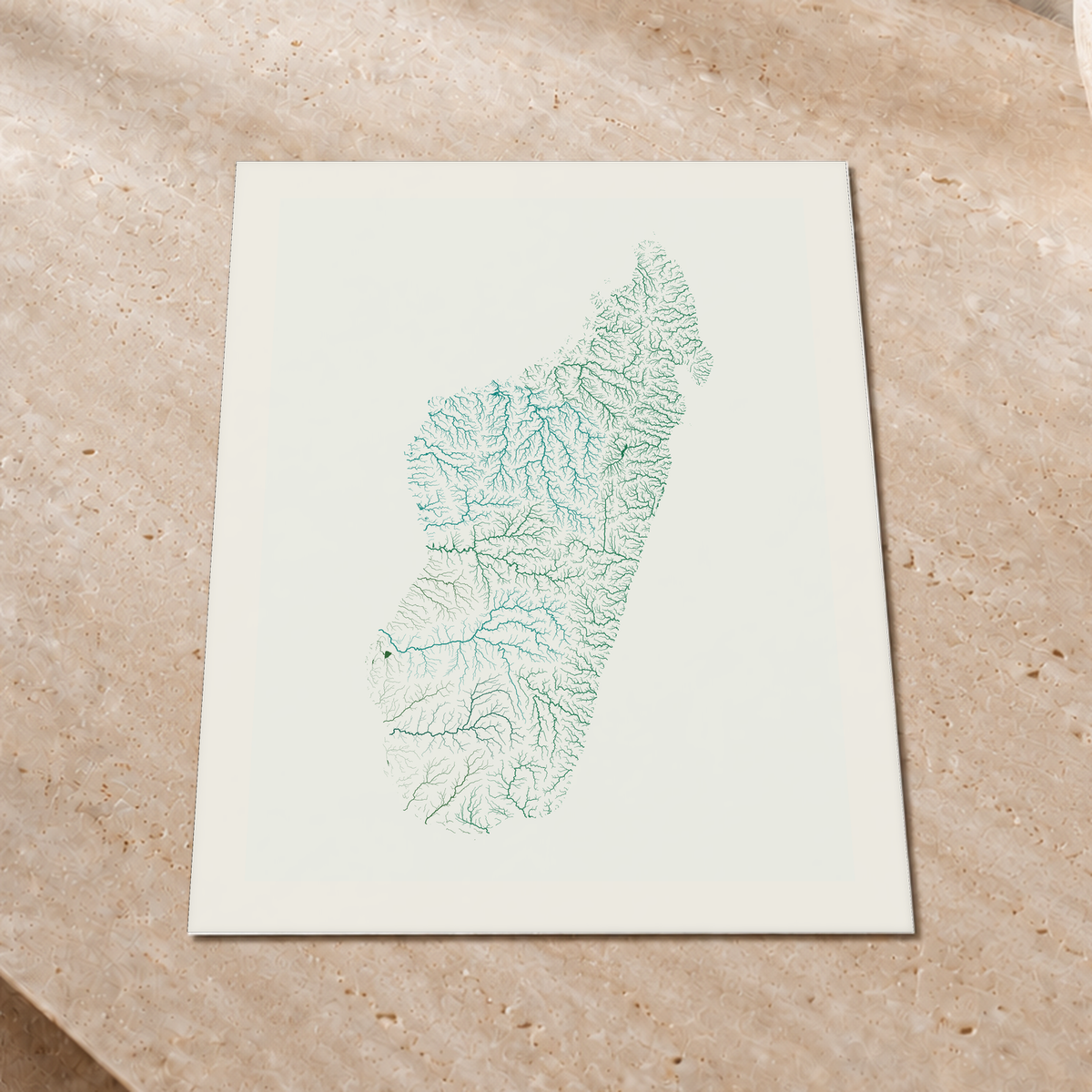 Beautiful Rivers — Madagáscar — Verde jade e porcelana, Impressão fine art · 45 × 60 cm, Margem branca