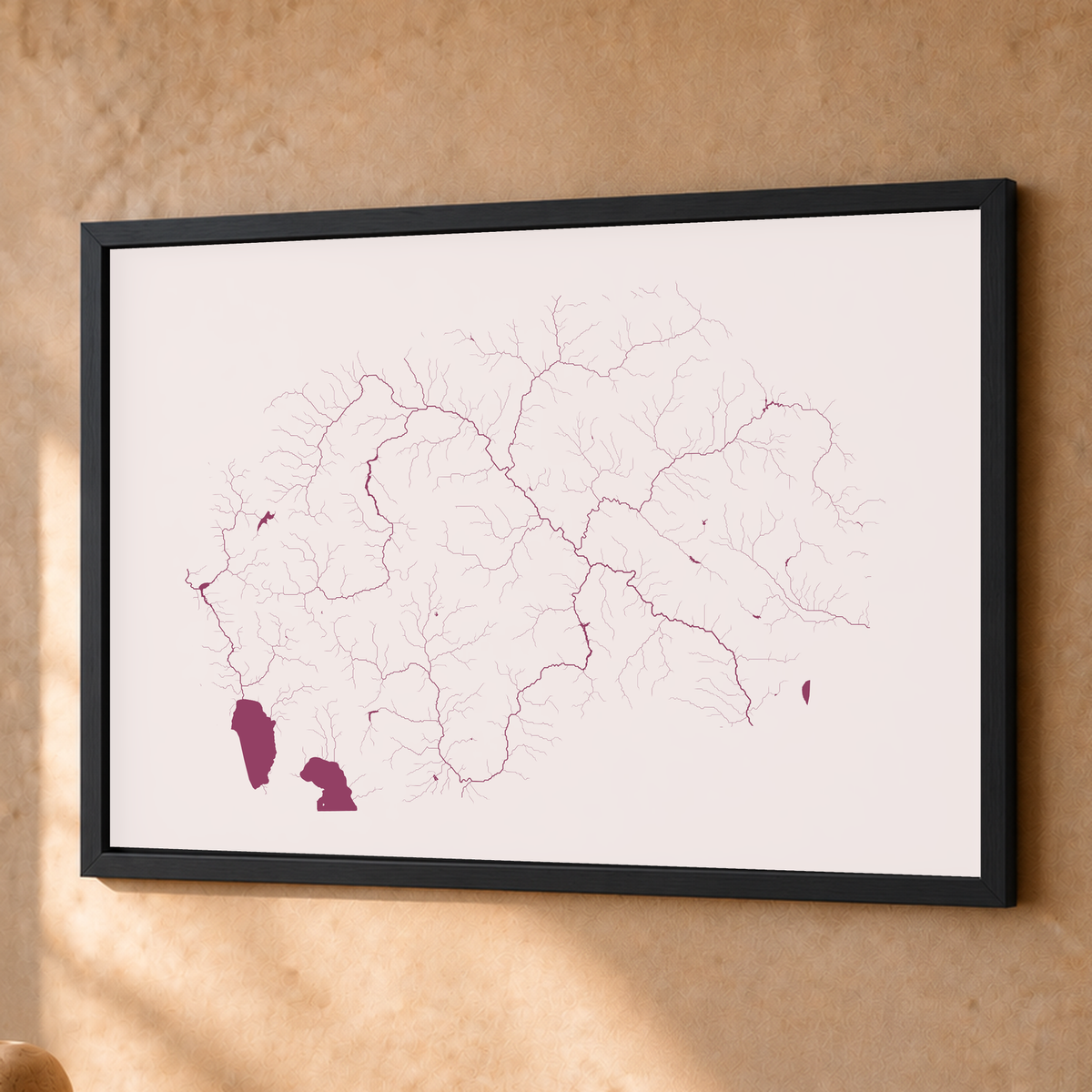 Beautiful Rivers — Macedónia do Norte — Ameixa e rosé, Fine art emoldurado · 45 × 60 cm, Preto · Sem margem