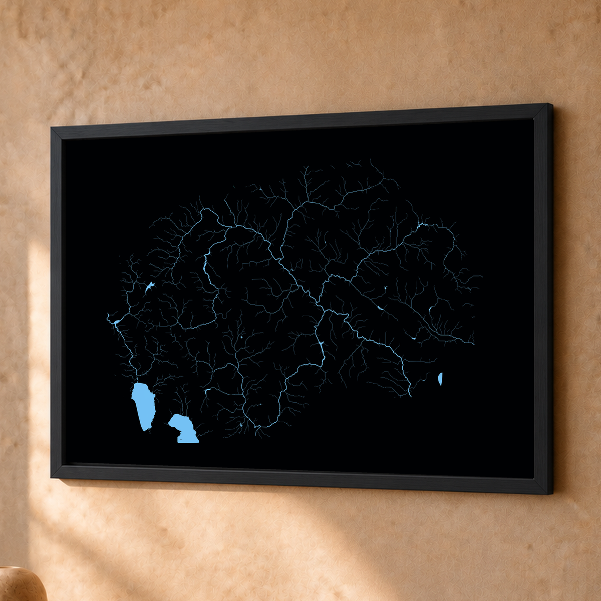 Beautiful Rivers — Macedónia do Norte — Neon hidrográfico, Fine art emoldurado · 30 × 40 cm, Preto · Sem margem