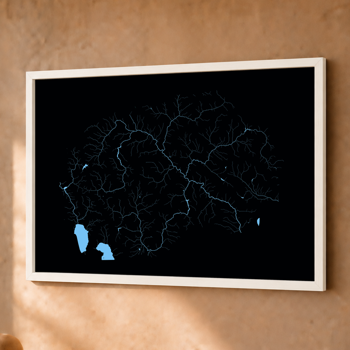 Beautiful Rivers — Macedónia do Norte — Neon hidrográfico, Fine art emoldurado · 45 × 60 cm, Branco · Sem margem