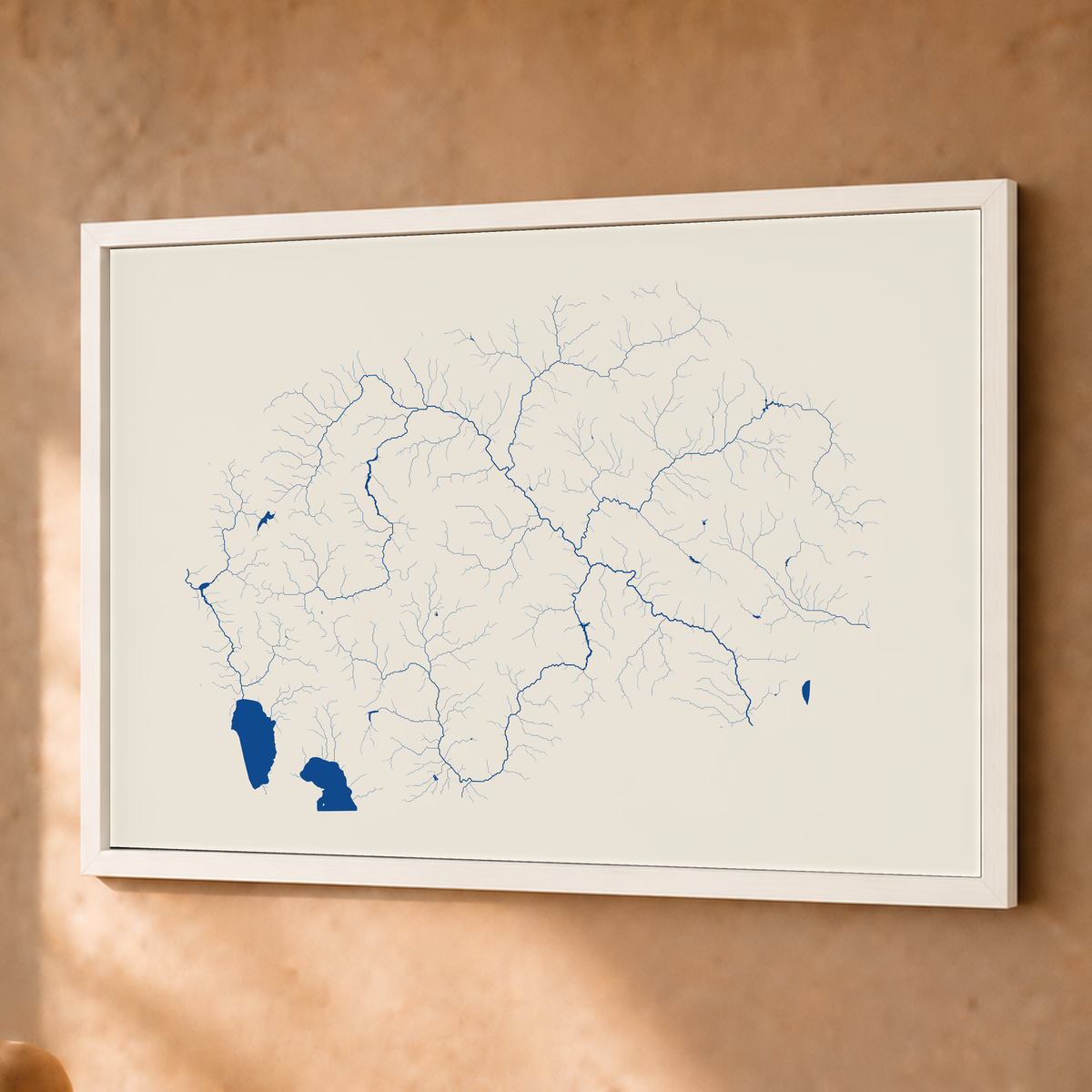 Beautiful Rivers — Macedónia do Norte — Risografia, Fine art emoldurado · 45 × 60 cm, Branco · Sem margem
