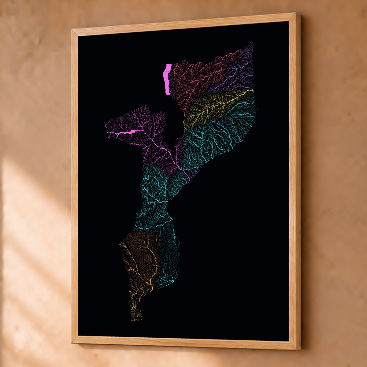 Quadro dos rios de Moçambique — Neon por território, Natural · Sem margem — Fine art emoldurado — 3x4