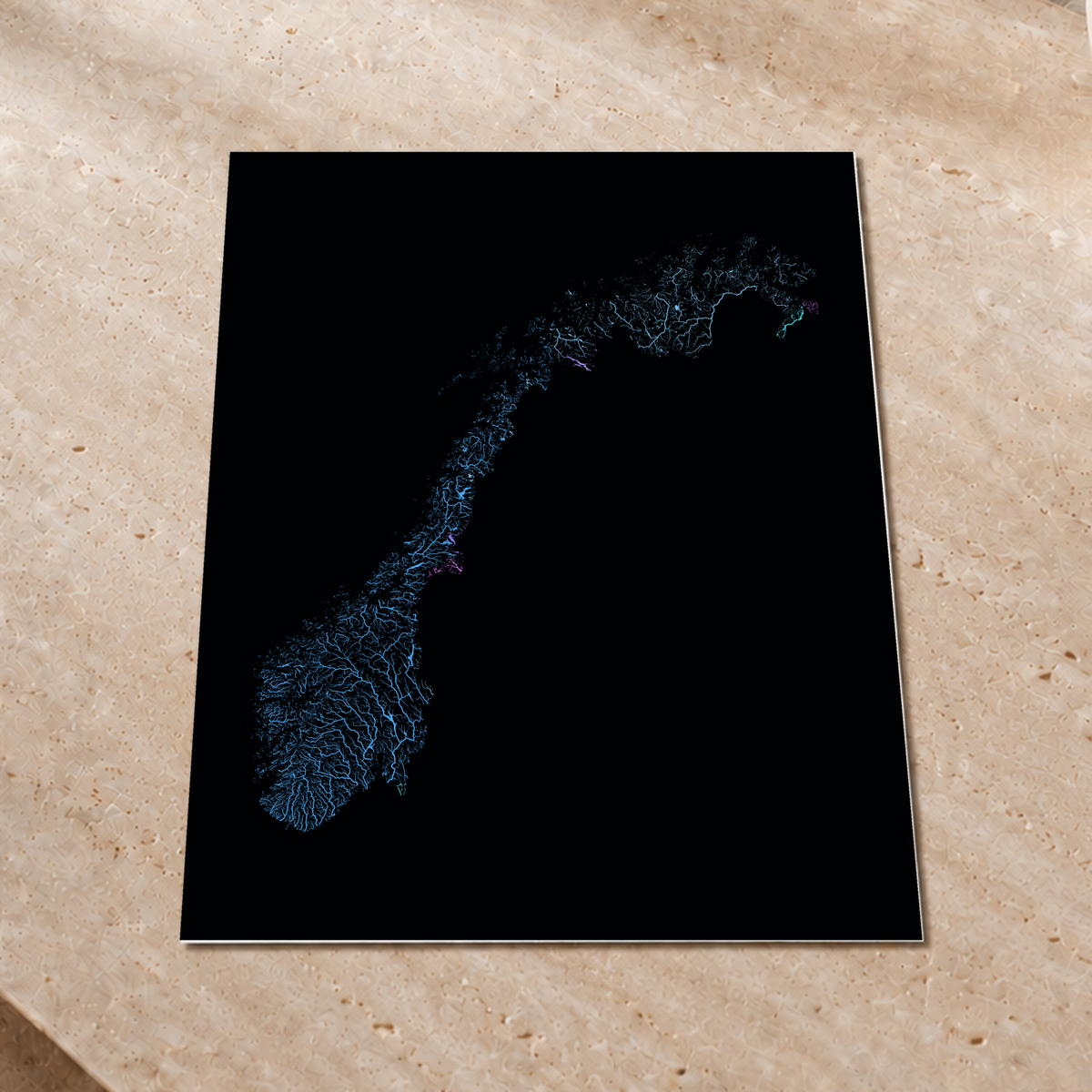 Beautiful Rivers — Noruega — Neon hidrográfico, Impressão fine art · 60 × 80 cm, Sem margem