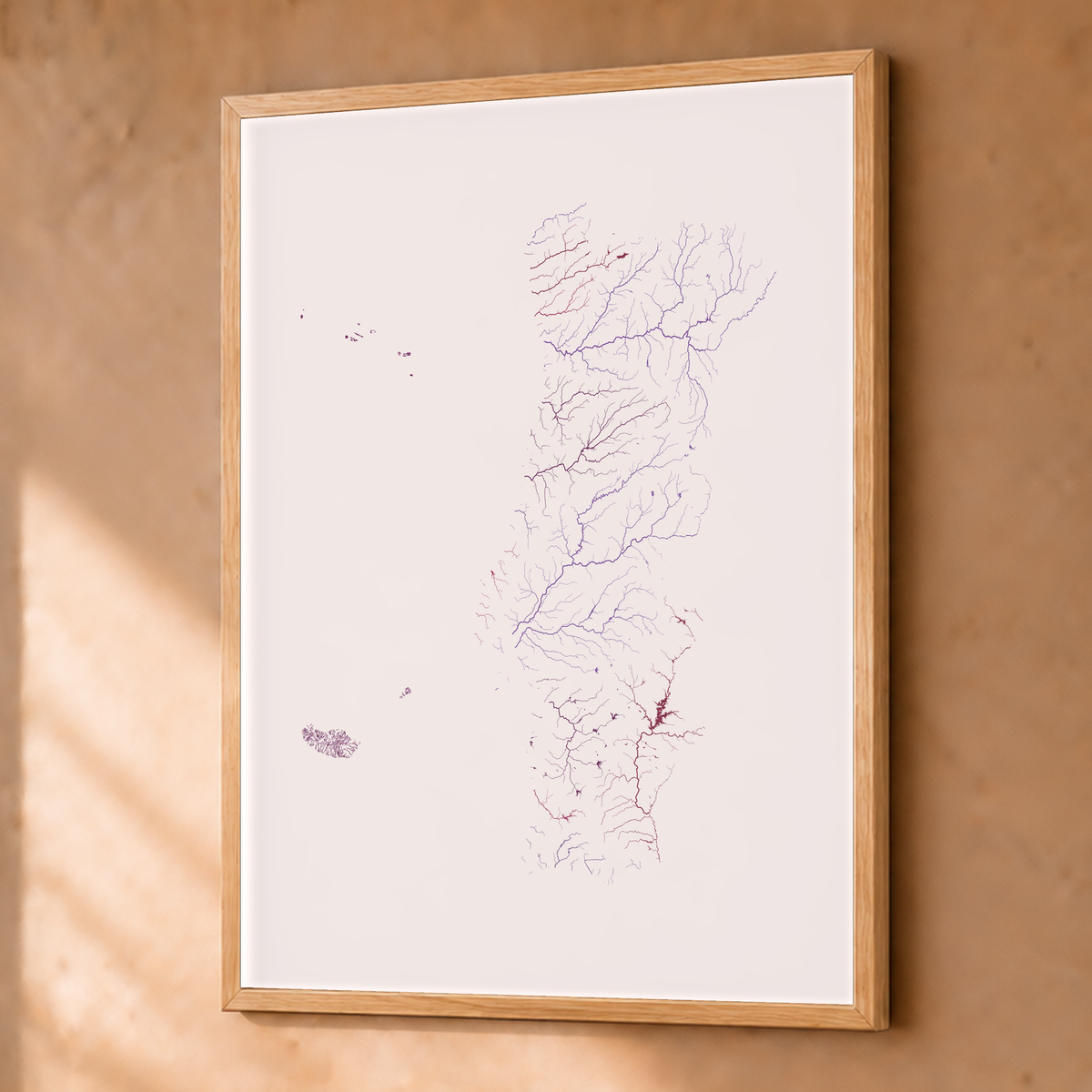 Beautiful Rivers — Portugal com Ilhas — Ameixa e rosé, Fine art emoldurado · 45 × 60 cm, Natural · Sem margem