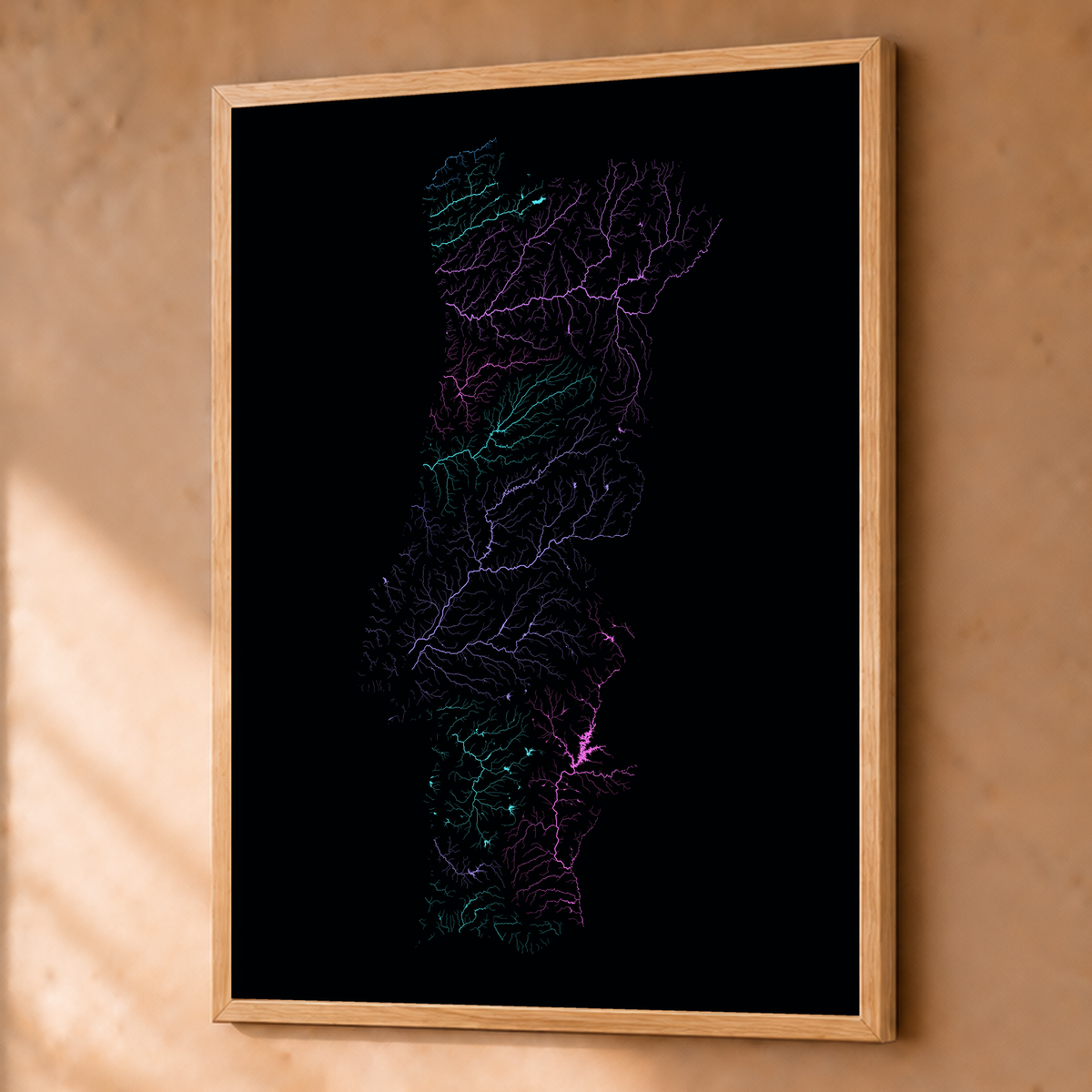 Beautiful Rivers — Portugal — Neon hidrográfico, Fine art emoldurado · 60 × 80 cm, Natural · Sem margem