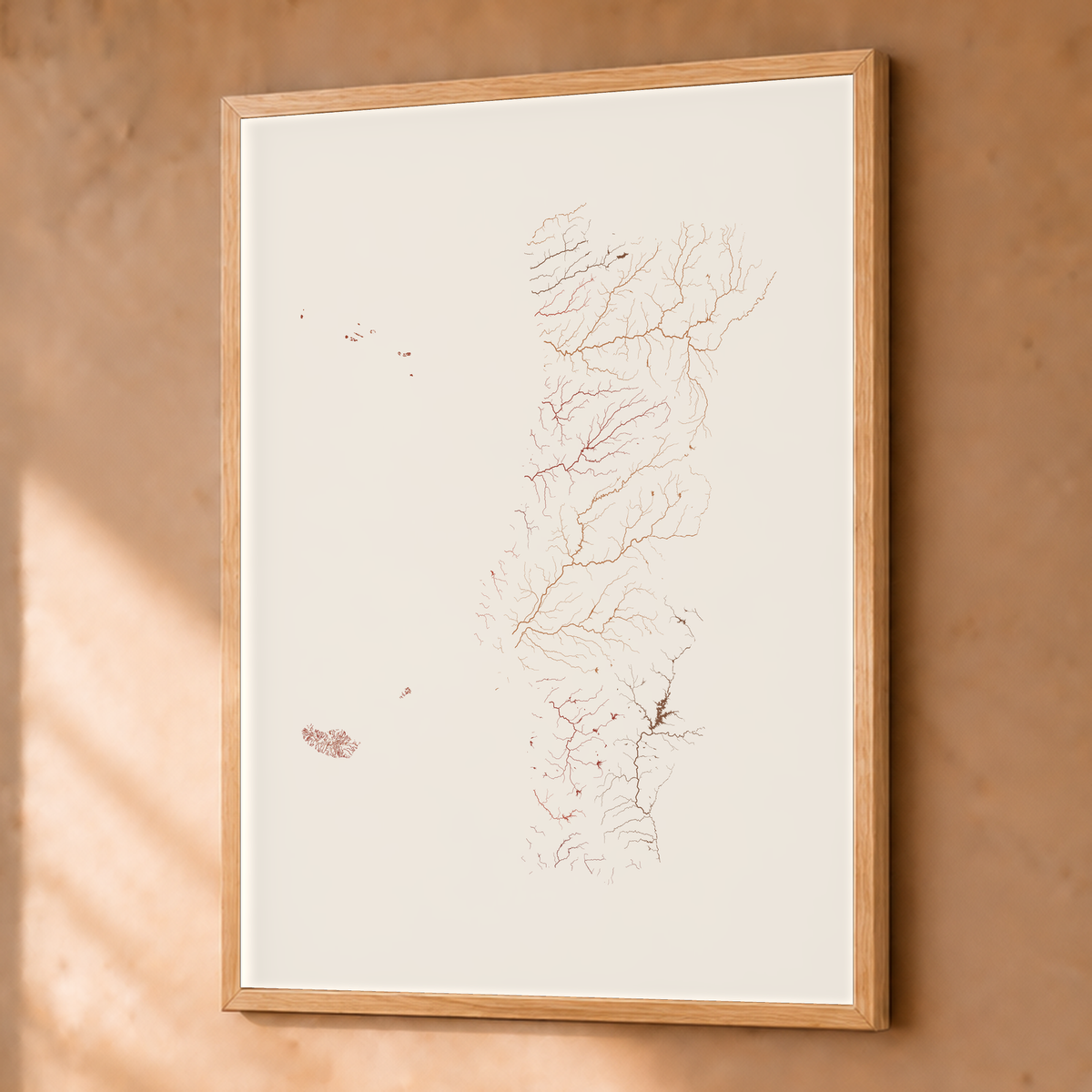 Beautiful Rivers — Portugal com Ilhas — Terracota e areia, Fine art emoldurado · 45 × 60 cm, Natural · Sem margem