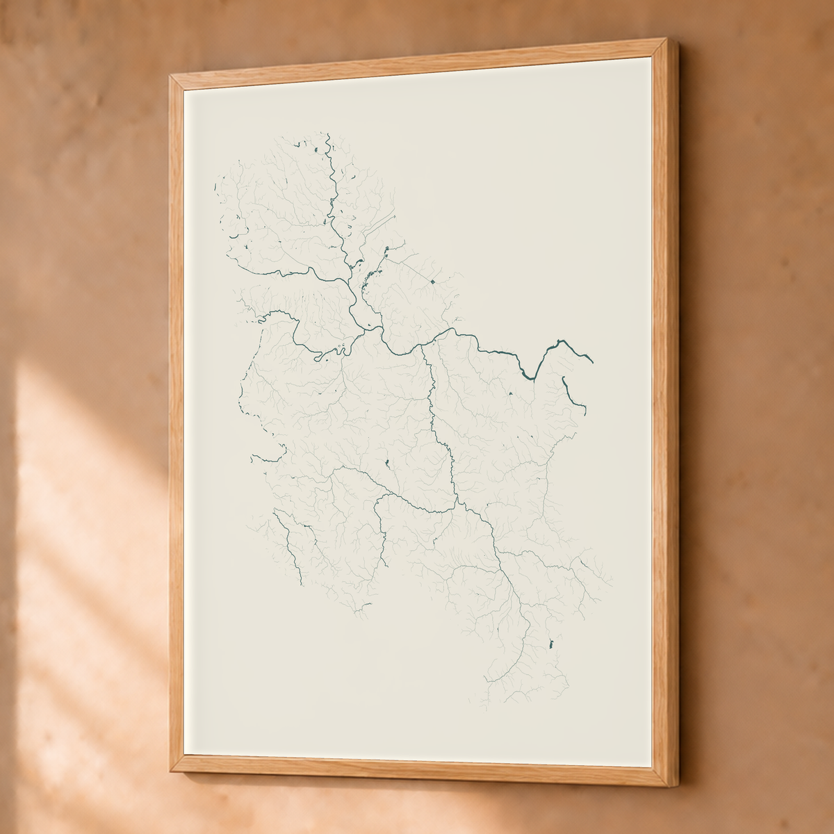 Beautiful Rivers — Sérvia — Natural e luminosa, Fine art emoldurado · 45 × 60 cm, Natural · Sem margem