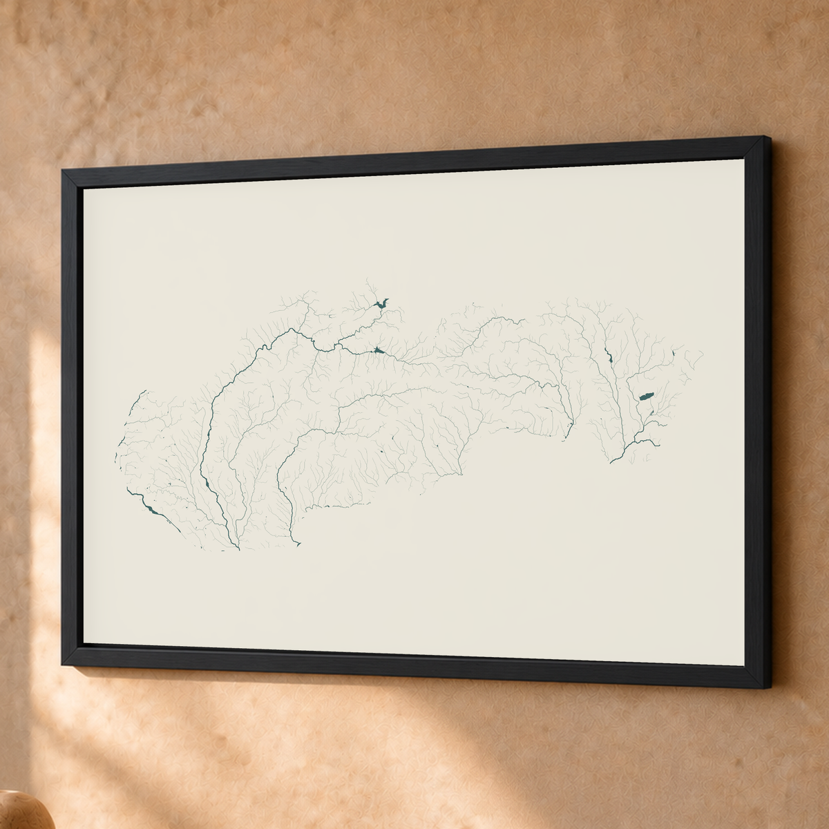 Beautiful Rivers — Eslováquia — Natural e luminosa, Fine art emoldurado · 45 × 60 cm, Preto · Sem margem