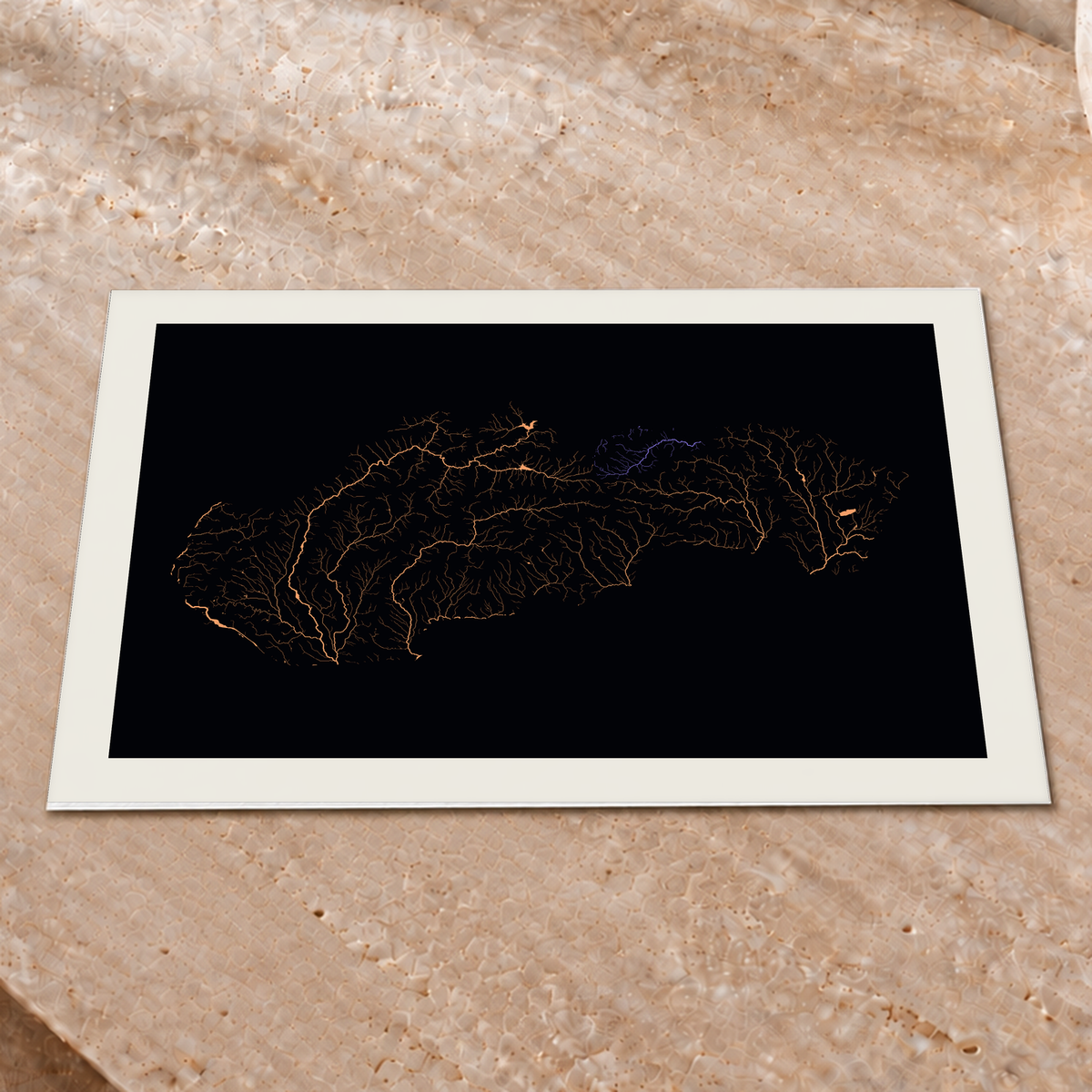 Beautiful Rivers — Eslováquia — Neon por território, Impressão fine art · 30 × 40 cm, Margem branca