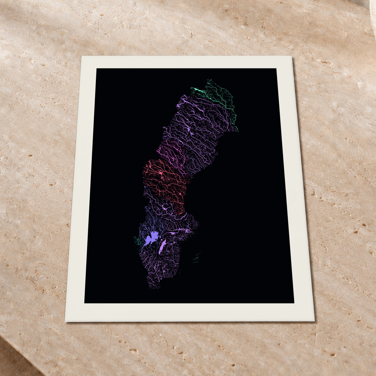 Beautiful Rivers — Suécia — Neon por território, Impressão fine art · 45 × 60 cm, Margem branca