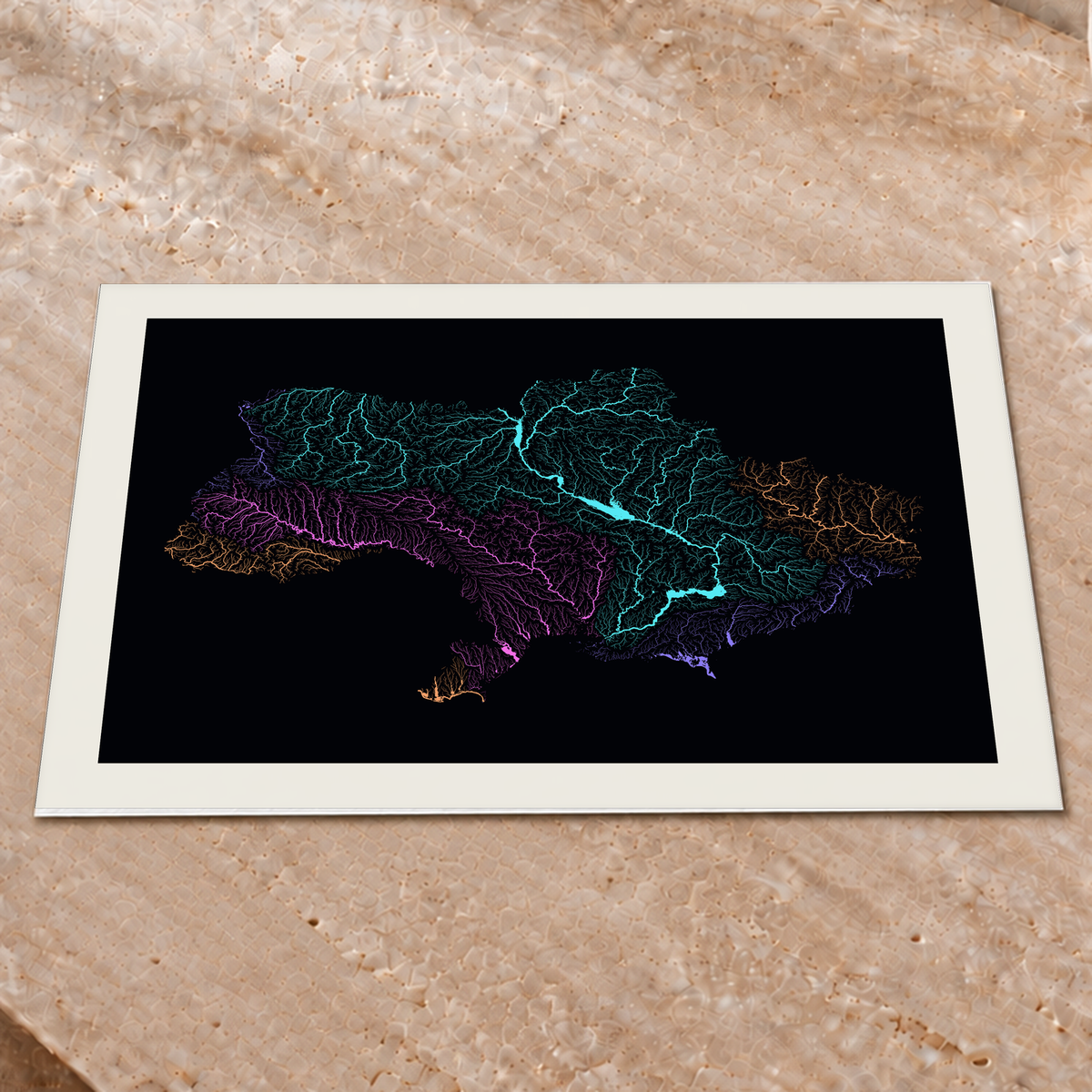 Beautiful Rivers — Ucrânia — Neon por território, Impressão fine art · 45 × 60 cm, Margem branca