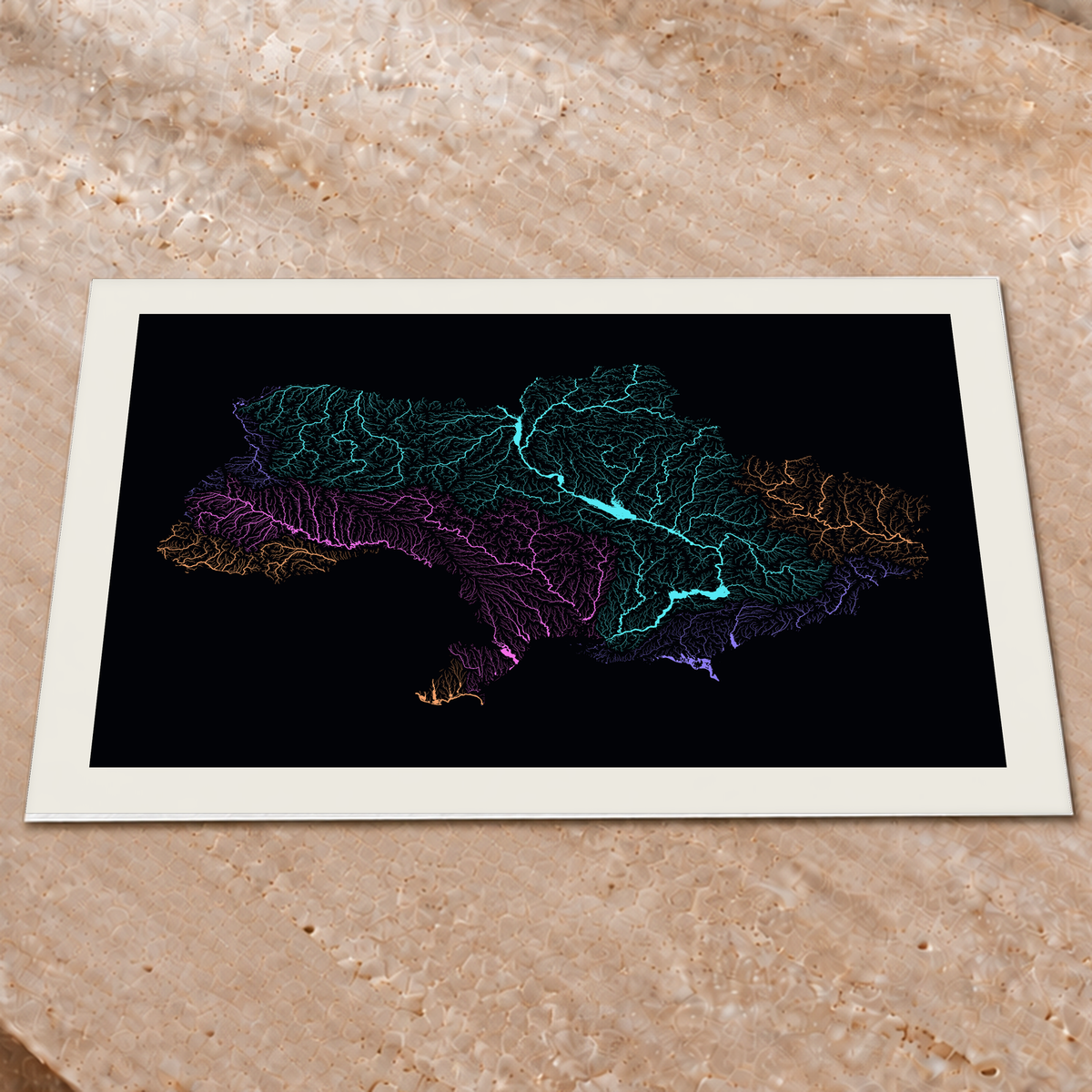 Beautiful Rivers — Ucrânia — Neon por território, Impressão fine art · 60 × 80 cm, Margem branca