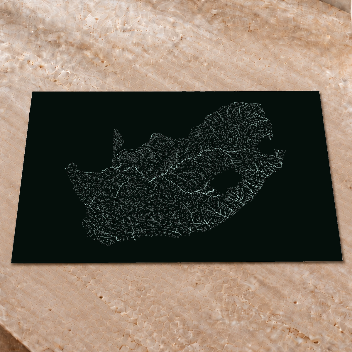 水系図 — 南アフリカ, モノクロ蓄光, 蓄光ポスター, 45 × 60 cm, 上質なインテリア空間に展示