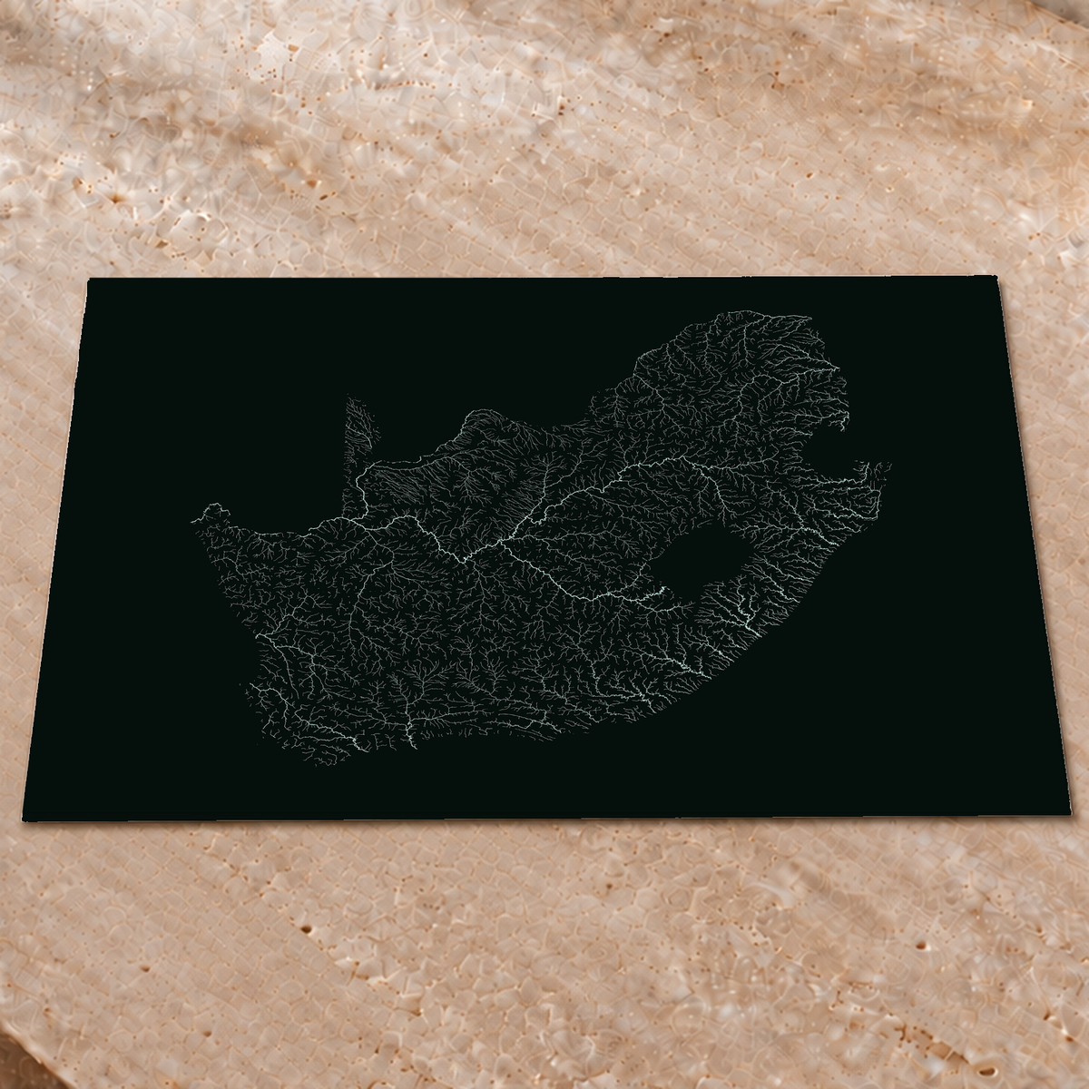 水系図 — 南アフリカ, モノクロ蓄光, 蓄光ポスター, 60 × 80 cm, 上質なインテリア空間に展示